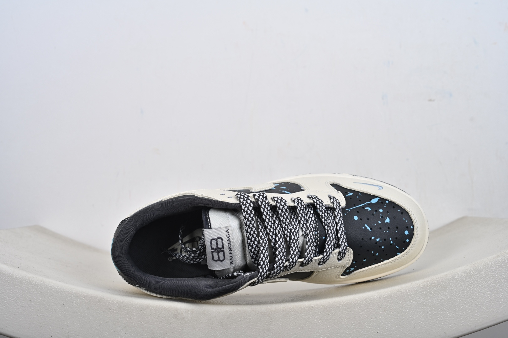 Nike SB Dunk Low DD1988-007