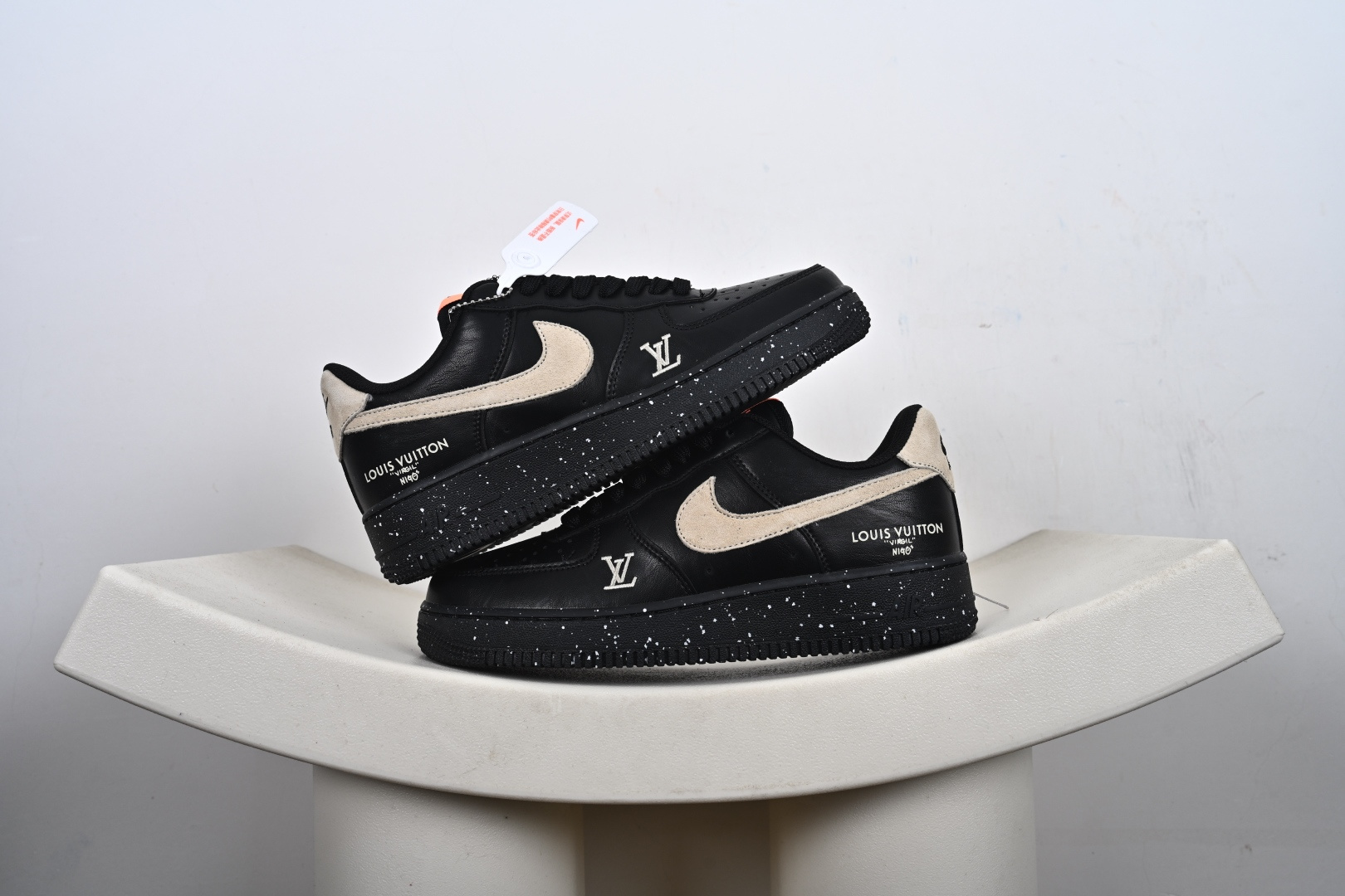 NIke Air Force 1 ’07 Low “LV联名–墨黑星点” 空军一号低帮 运动鞋 休闲鞋 NH0601-586