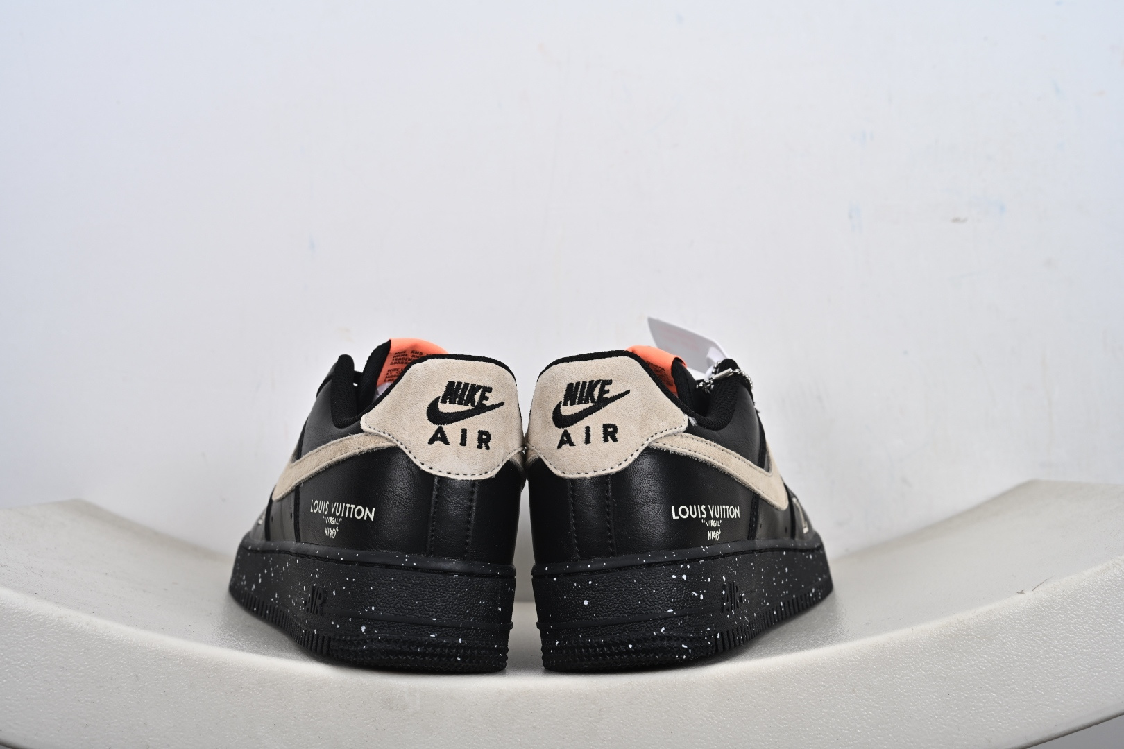 NIke Air Force 1 '07 Low “LV联名--墨黑星点” 空军一号低帮 运动鞋 休闲鞋 NH0601-586