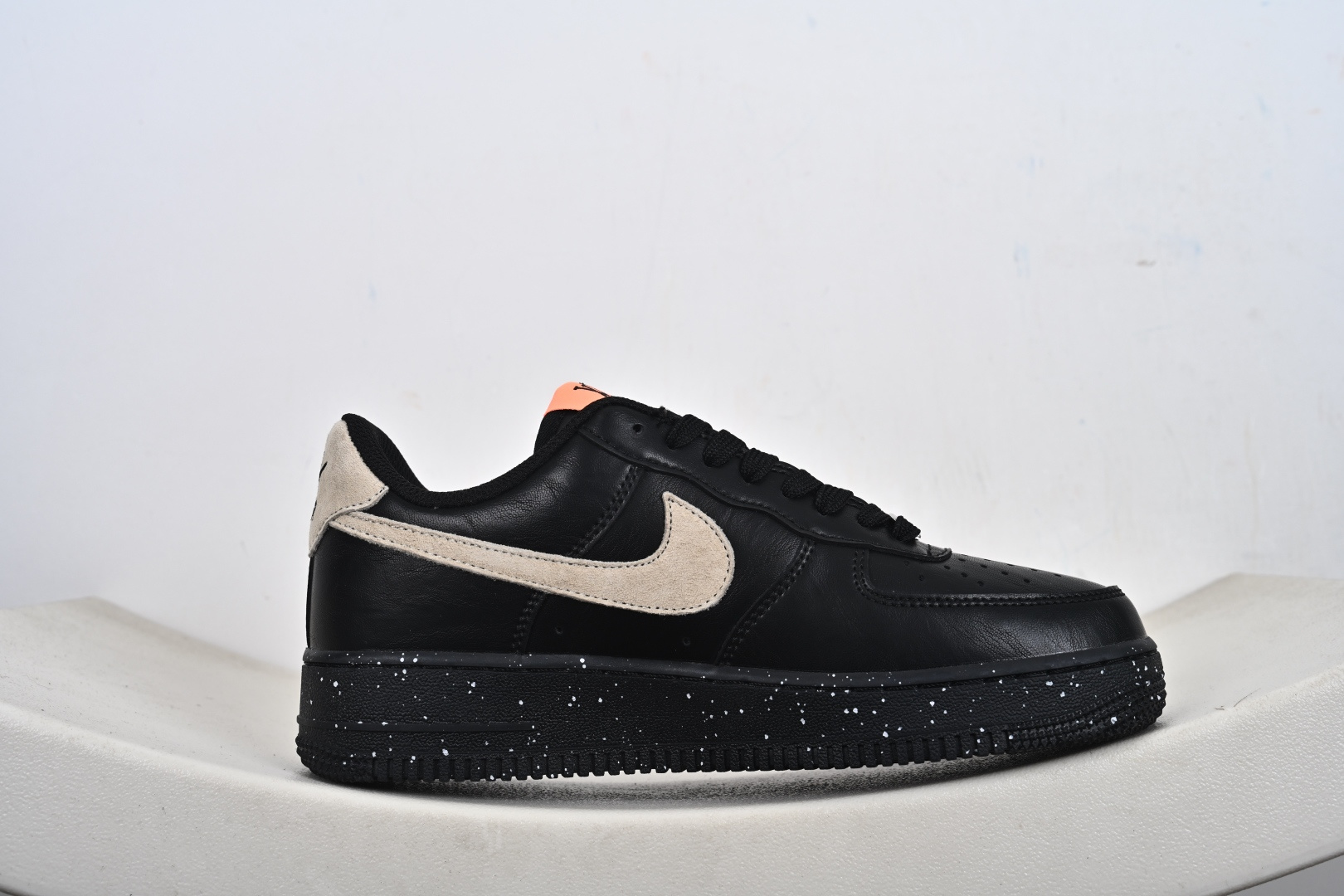 NIke Air Force 1 '07 Low “LV联名--墨黑星点” 空军一号低帮 运动鞋 休闲鞋 NH0601-586