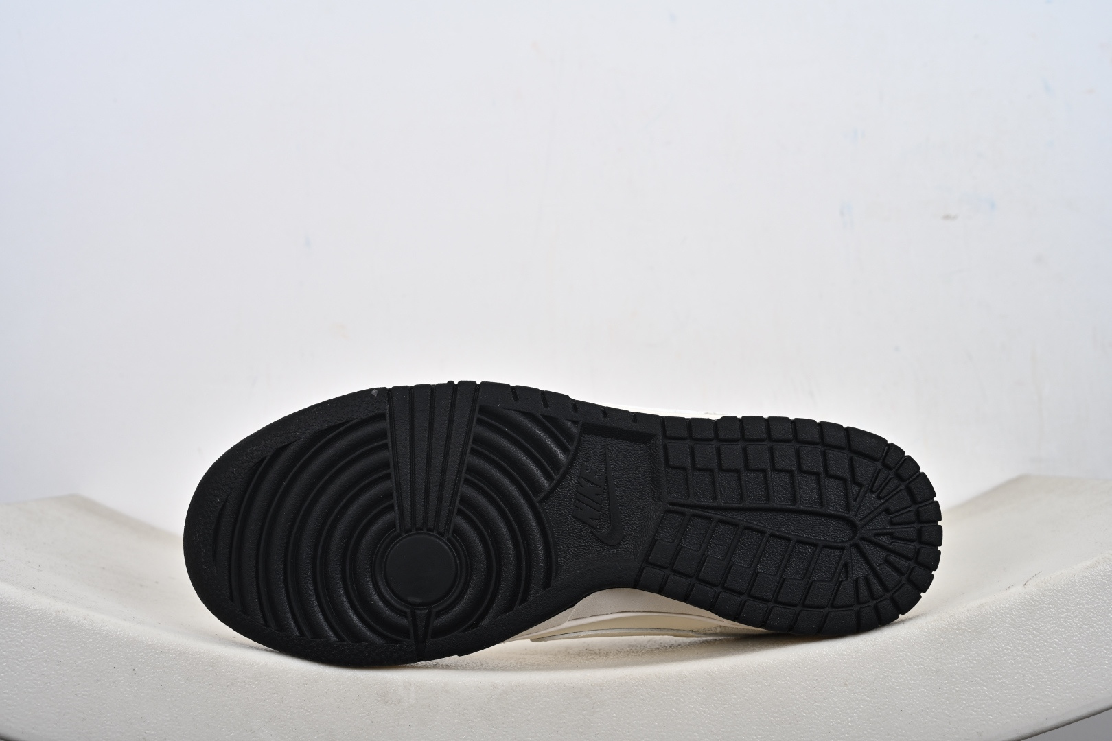 定制Nike SB Dunk Low周年高端定制 低帮休闲板鞋 JP1628-077