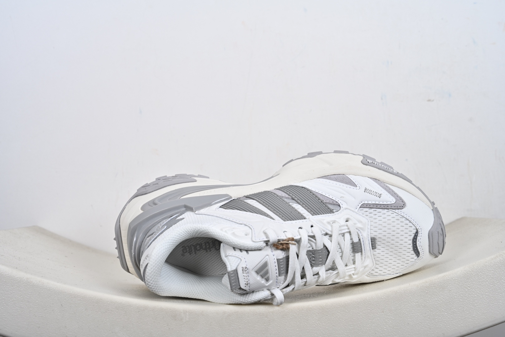 200 升级版 AdidXLG StoEdge 阿迪复古透气休闲老爹鞋 JS0059 JQ4083-Chinese UA Cheap High Quatity Brand Clothes Bags handbags Sneakers wholesale wholesaler seller from China Factory suppliers Fashion Clothing Shoes best Quality Beautiful Price 200 升级版 AdidXLG StoEdge 阿迪复古透气休闲老爹鞋 JS0059 JQ4083