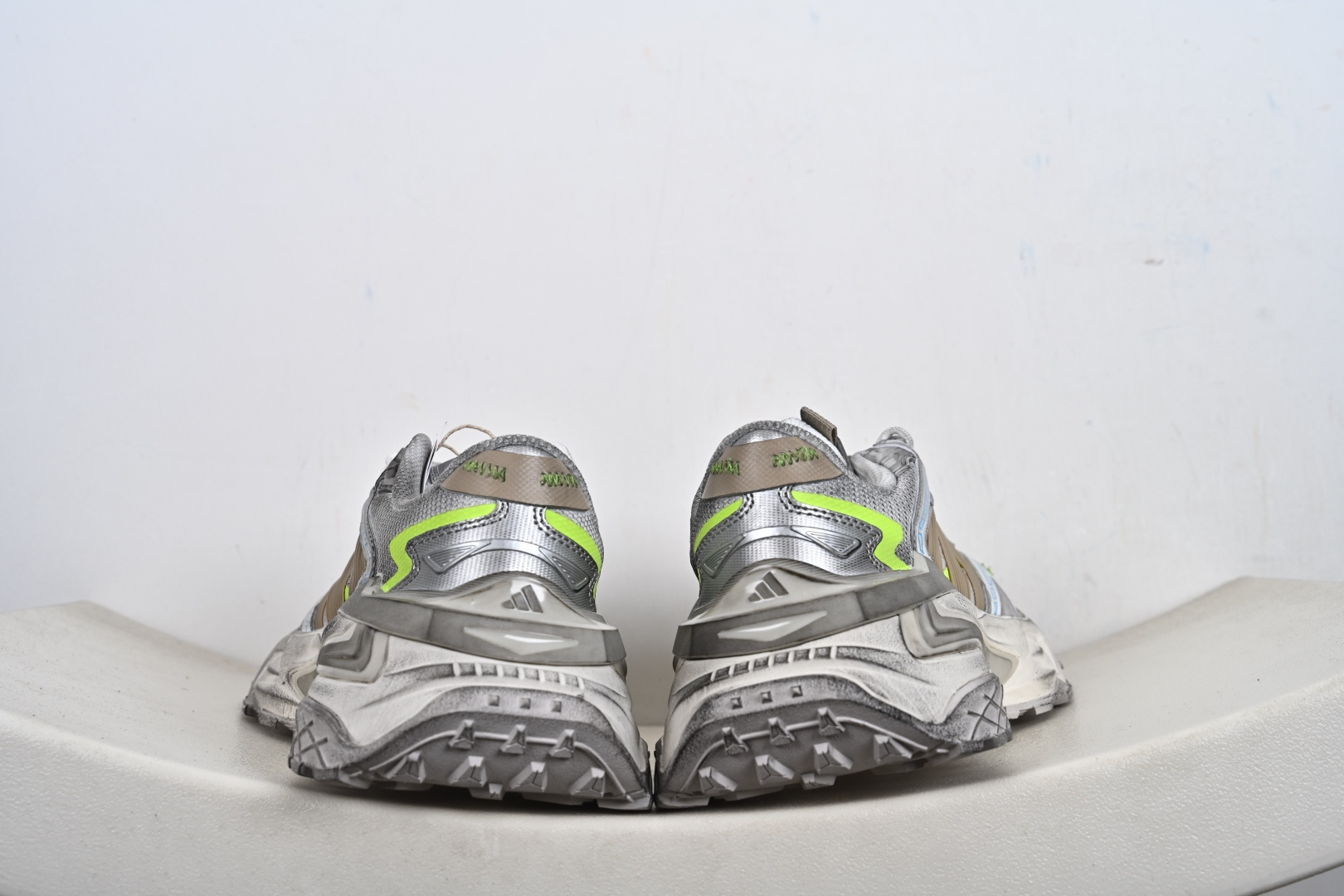 200 升级版 AdidXLG StoEdge 阿迪复古透气休闲老爹鞋 JS0059 JQ4083 JQ1667