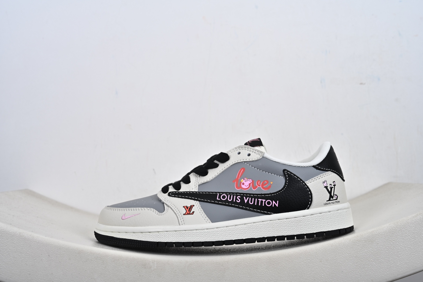 Air Jordan 1 Low AJ1 乔1 高端定制 低帮复古篮球鞋 DZ2688-005