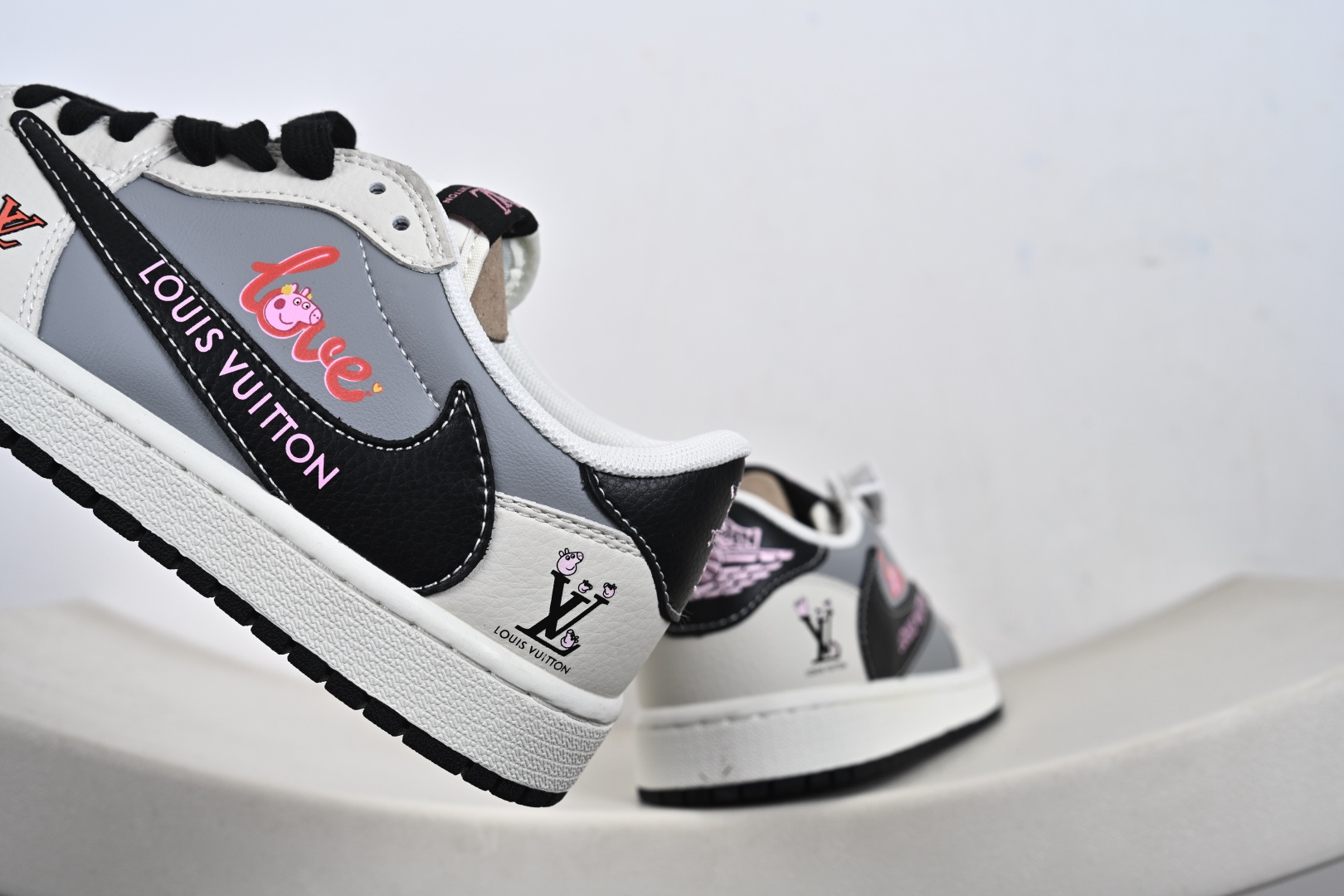 Air Jordan 1 Low AJ1 乔1 高端定制 低帮复古篮球鞋 DZ2688-005