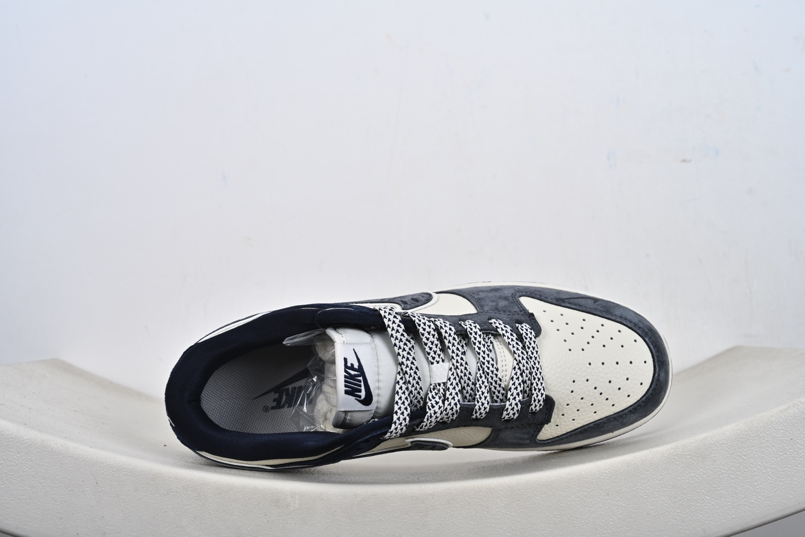 Nike SB Dunk Low 北面联名 米灰蓝笑脸 周年高端定制 低帮休闲板鞋 MN1688-102