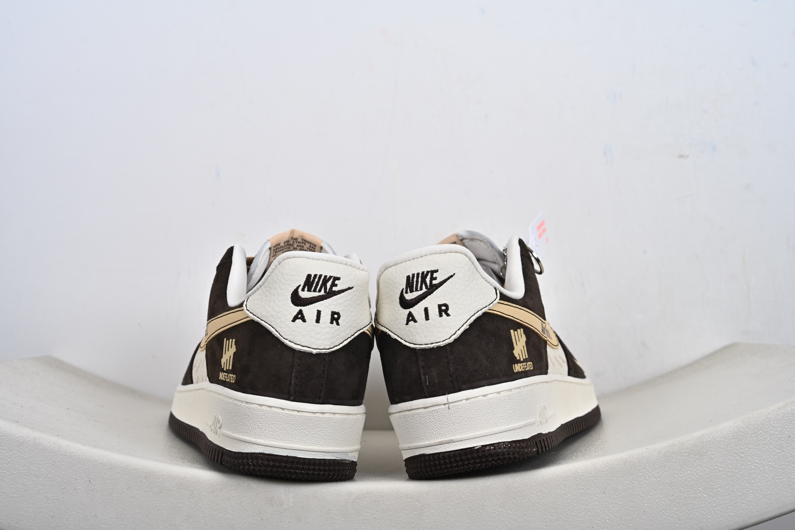 Nike Air Force 1'07 Low 联名 棕白金 空军一号低帮休闲板鞋 KD1688-001