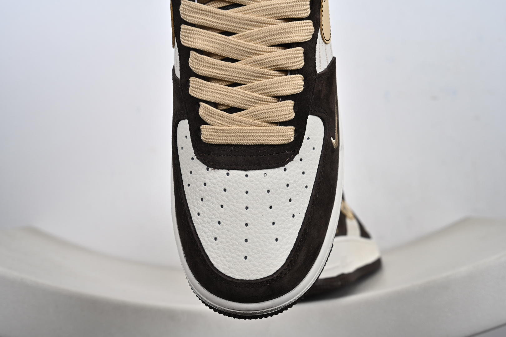 Nike Air Force 1'07 Low 联名 棕白金 空军一号低帮休闲板鞋 KD1688-001