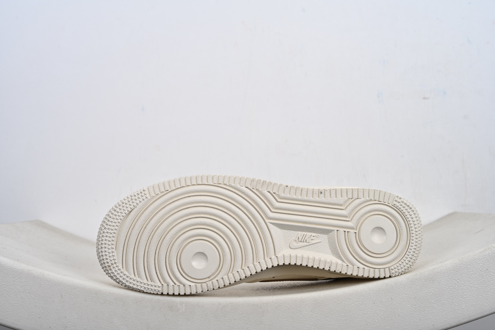 Nike Air Force 1 Low 奶棕 NH0601-584