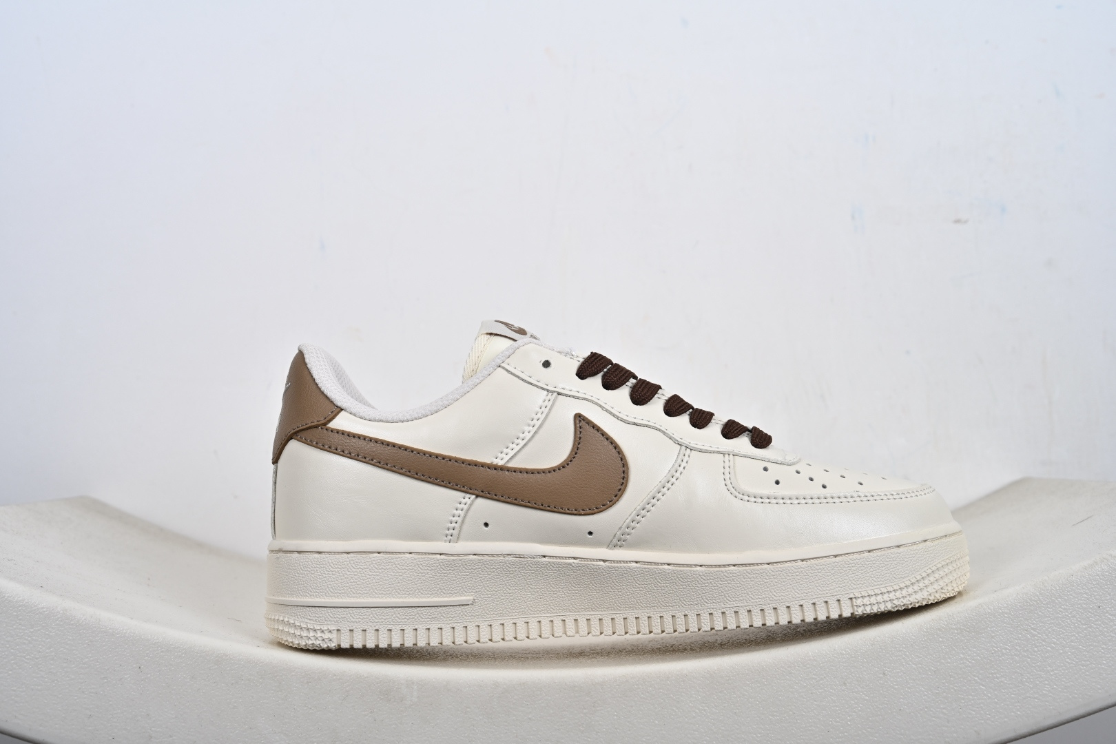 Nike Air Force 1 Low 奶棕 NH0601-584