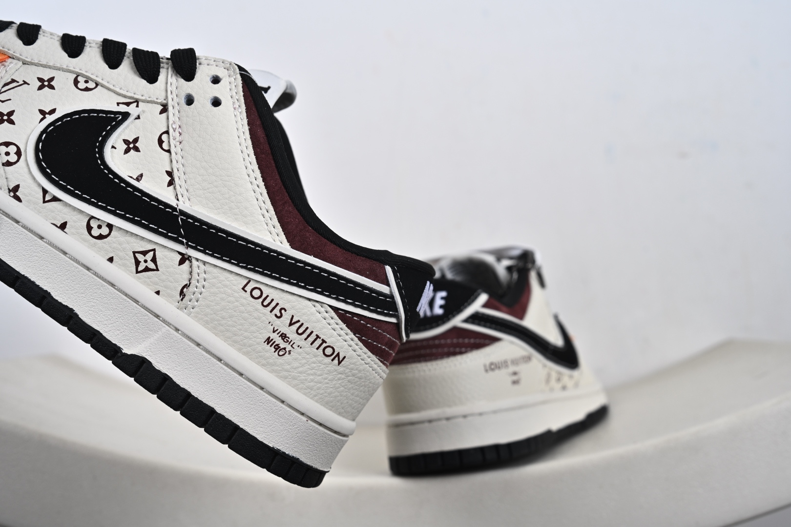 Nike SB Dunk Low LV联名 MN1688-105