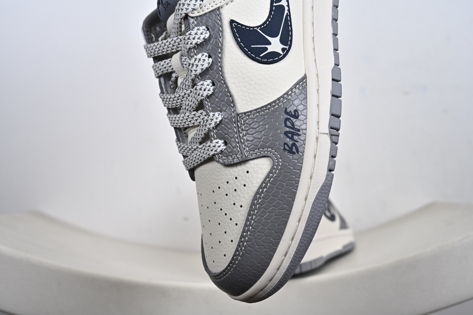 Nike SB Dunk Low 猿人头联名 JP1628-036