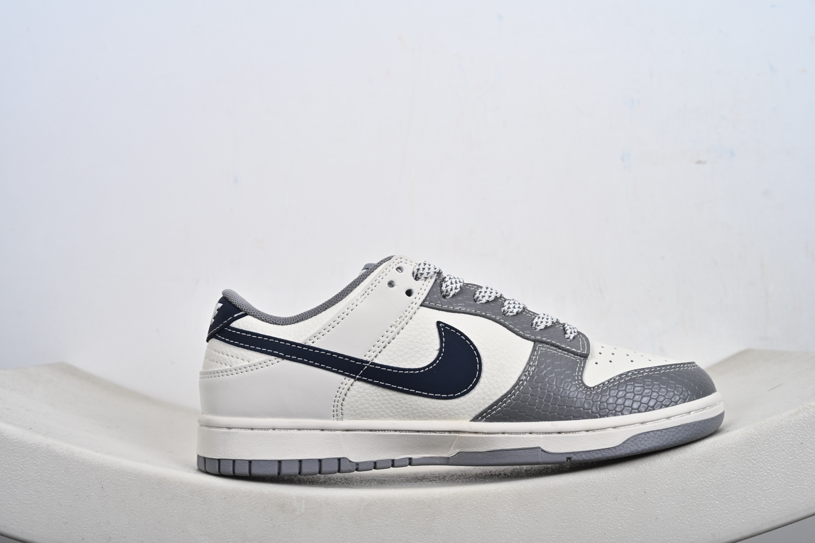 Nike SB Dunk Low 猿人头联名 JP1628-036