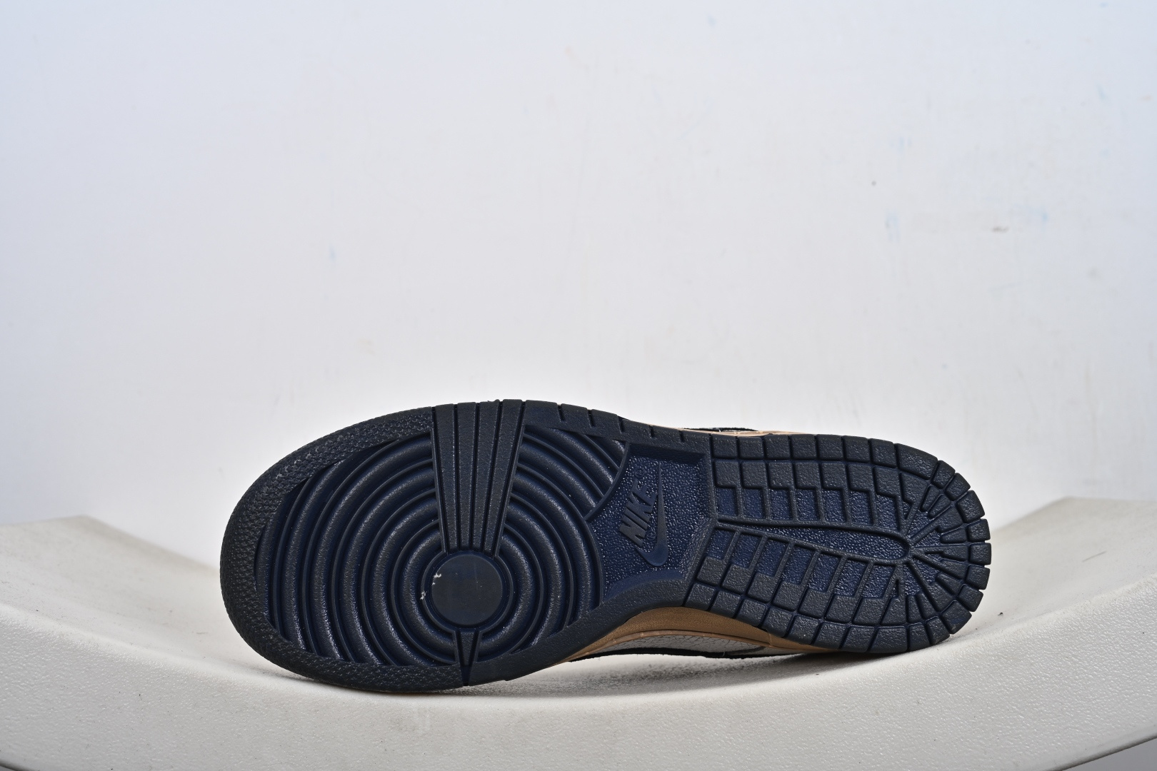 Nike SB Dunk Low 灰蓝 IH6766-001 Nike SB Dunk Low 灰蓝 IH6766-001