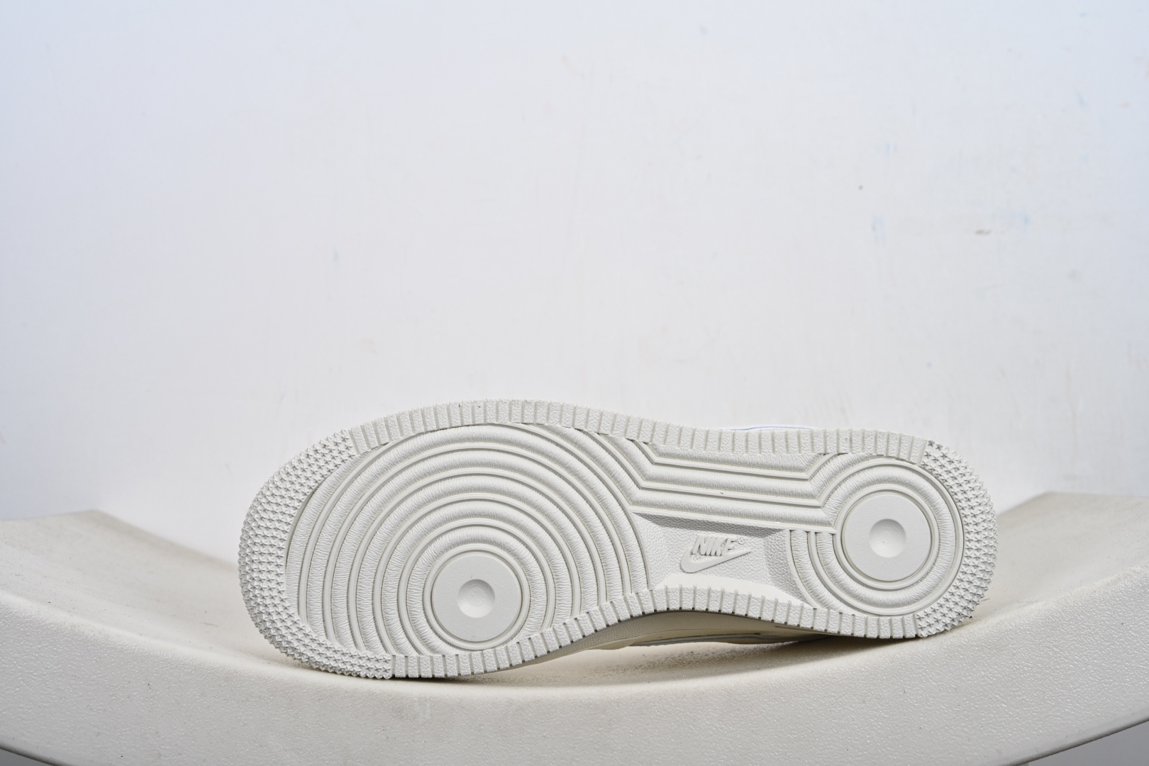 NIke Air Force 1 ‘07 Low 联名款 空军一号低帮 运动鞋 CS5288-058