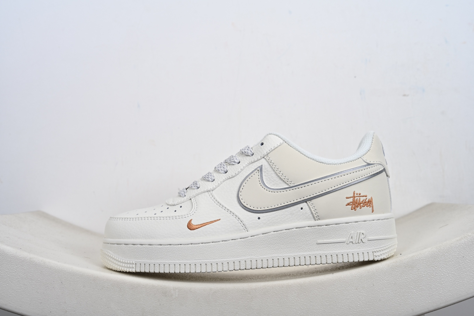 NIke Air Force 1 ‘07 Low 联名款 空军一号低帮 运动鞋 CS5288-058