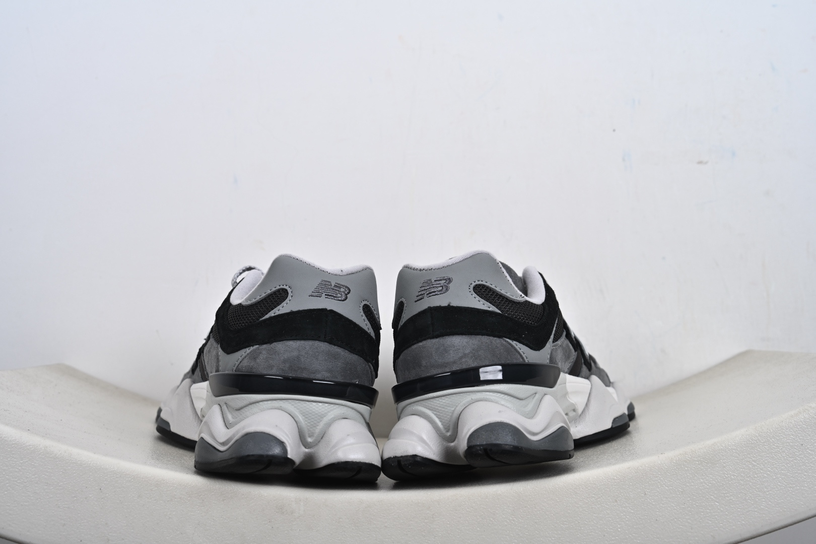 Joe Freshgoods x New Balance NB9060 联名款 复古休闲运动慢跑鞋 U9060JBD