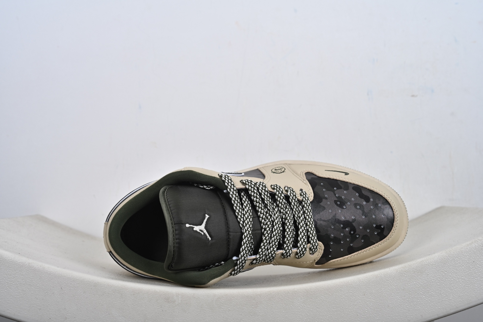 260 定制版Air Jordan 1 Low x 北面 x CDG 联名款 QG1988-017