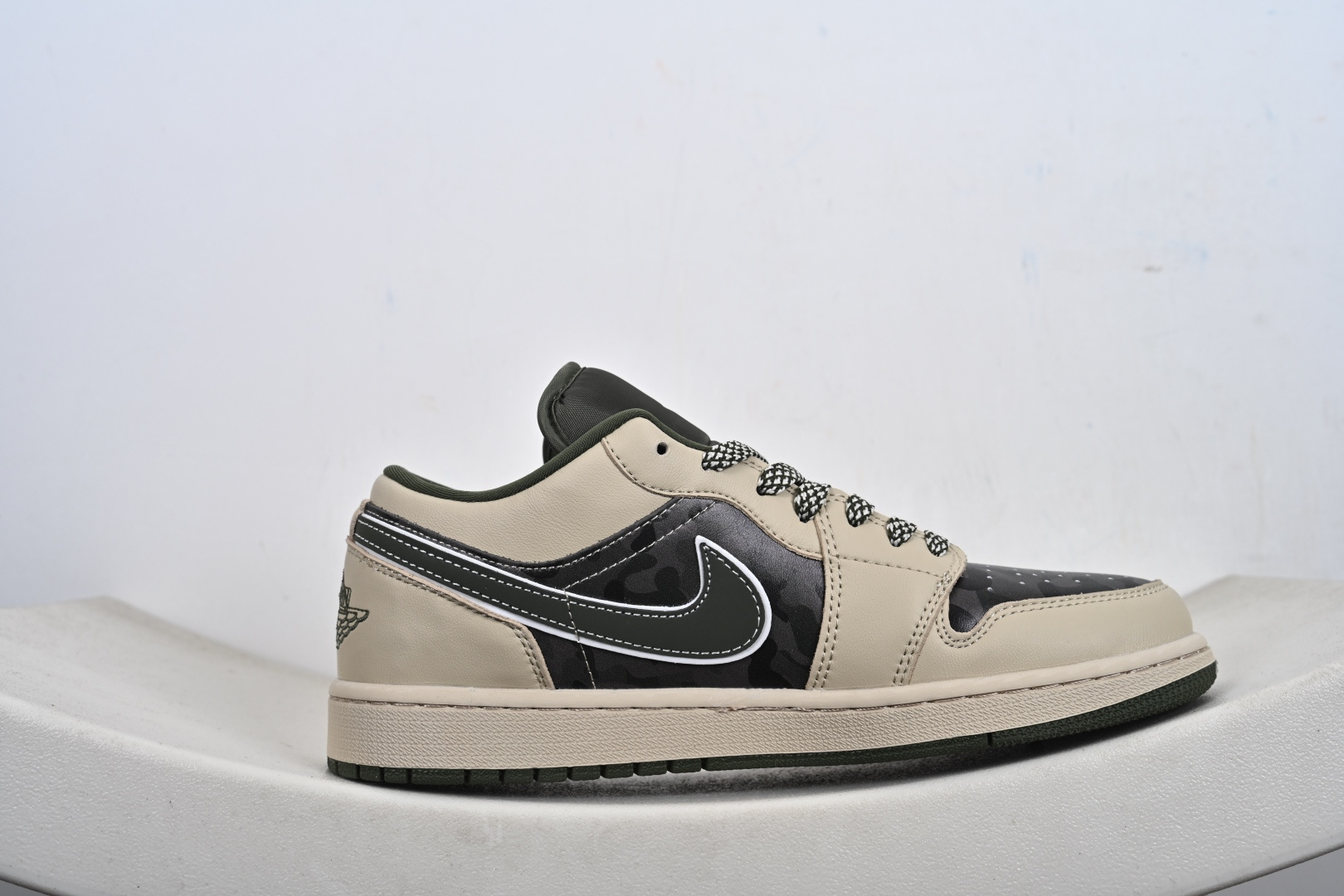 260 定制版Air Jordan 1 Low x 北面 x CDG 联名款 QG1988-017