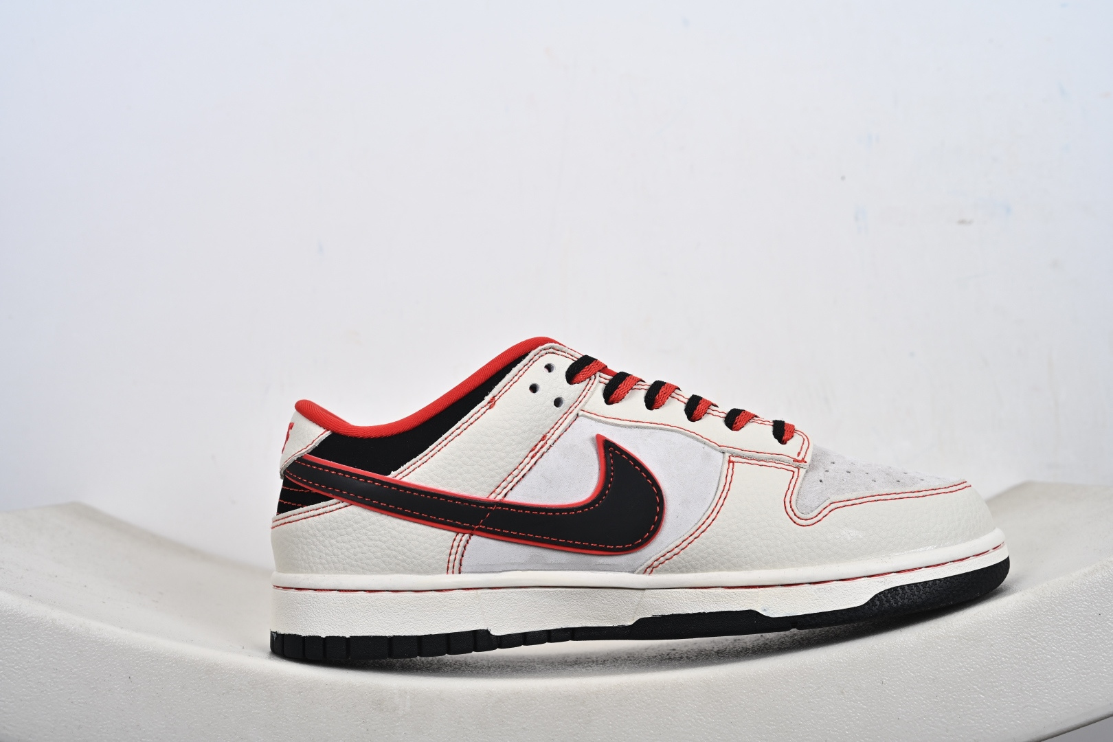 马年限定 Dunk Low 来袭，飒爽马韵踏潮而来Nike Dunk Low DG1988-013