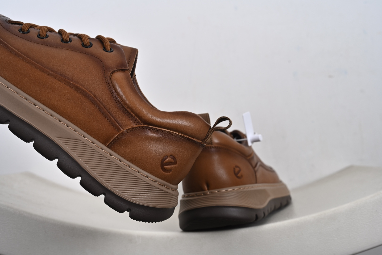 Ecco 爱步健步BIOMC 25周年新款百搭跑步健身鞋 875825