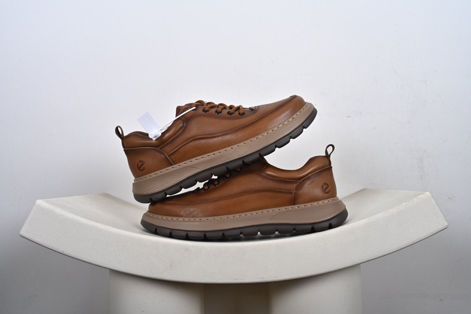 Ecco 爱步健步BIOMC 25周年新款百搭跑步健身鞋 875825