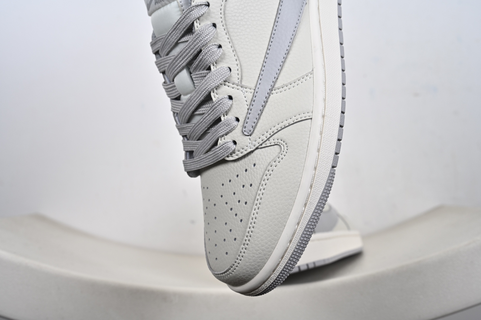 高端定制 Fragment design x Jordan 1 Low 闪电联名 倒勾低帮休闲版本 LK1099-062