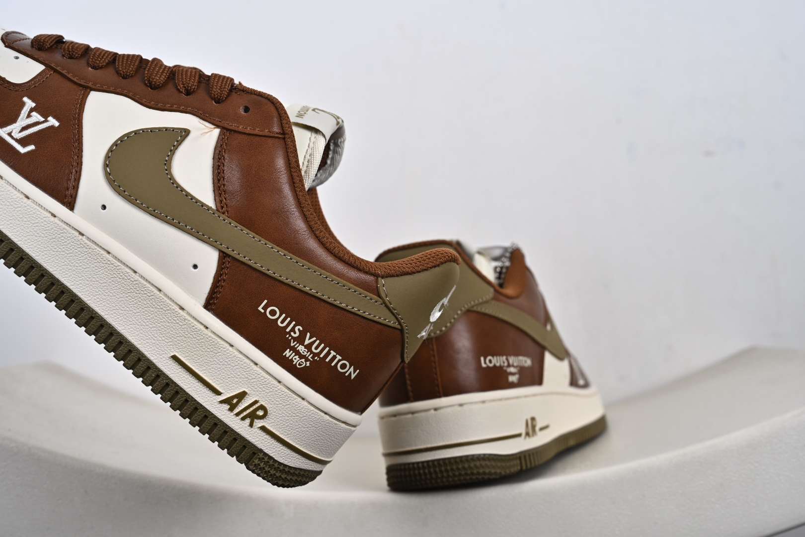 定制版Nike Air Force 1'07 Low 联名 白棕摩卡 空军一号低帮休闲板鞋 NH0601-590