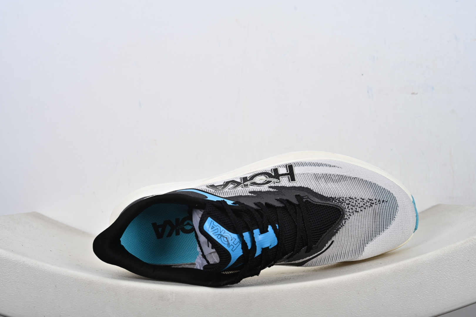 Hoka One One U ROCKET X 3 竞速系列 1168724/WBLC