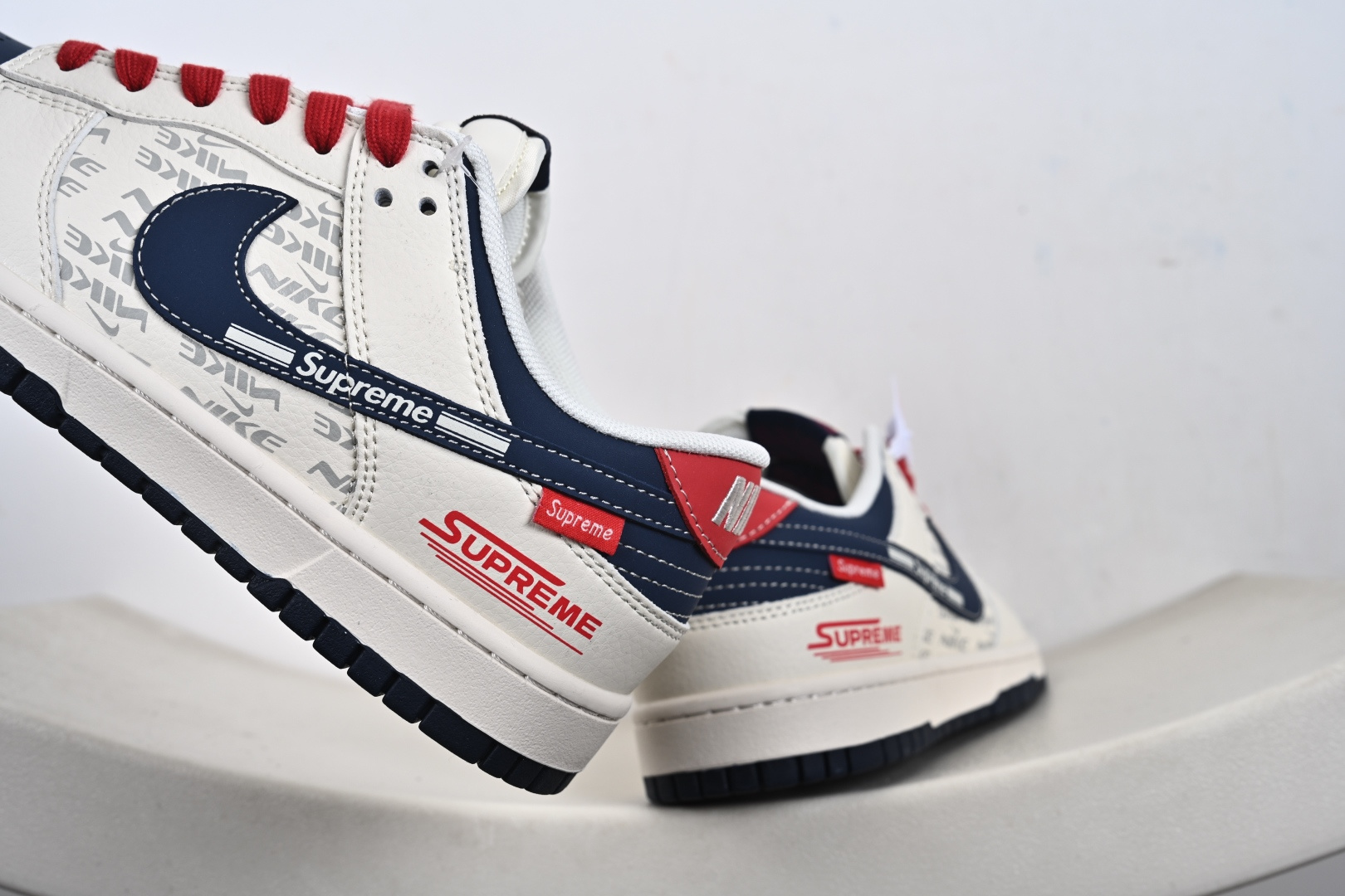 高端定制Air Jordan 1 Low AJ1 乔1 “Superme联名---米白蓝红”高端定制 低帮复古篮球鞋 XD1588-241