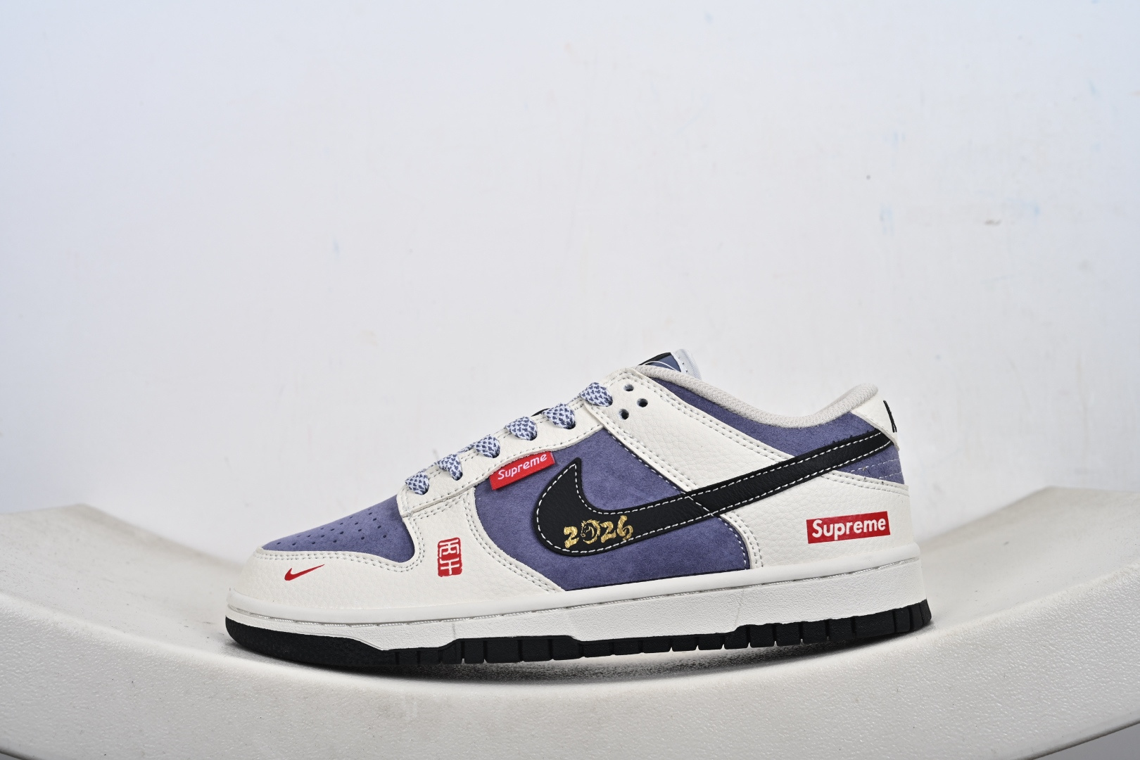 Nike SB Dunk Low 马年限定 DN3168-015