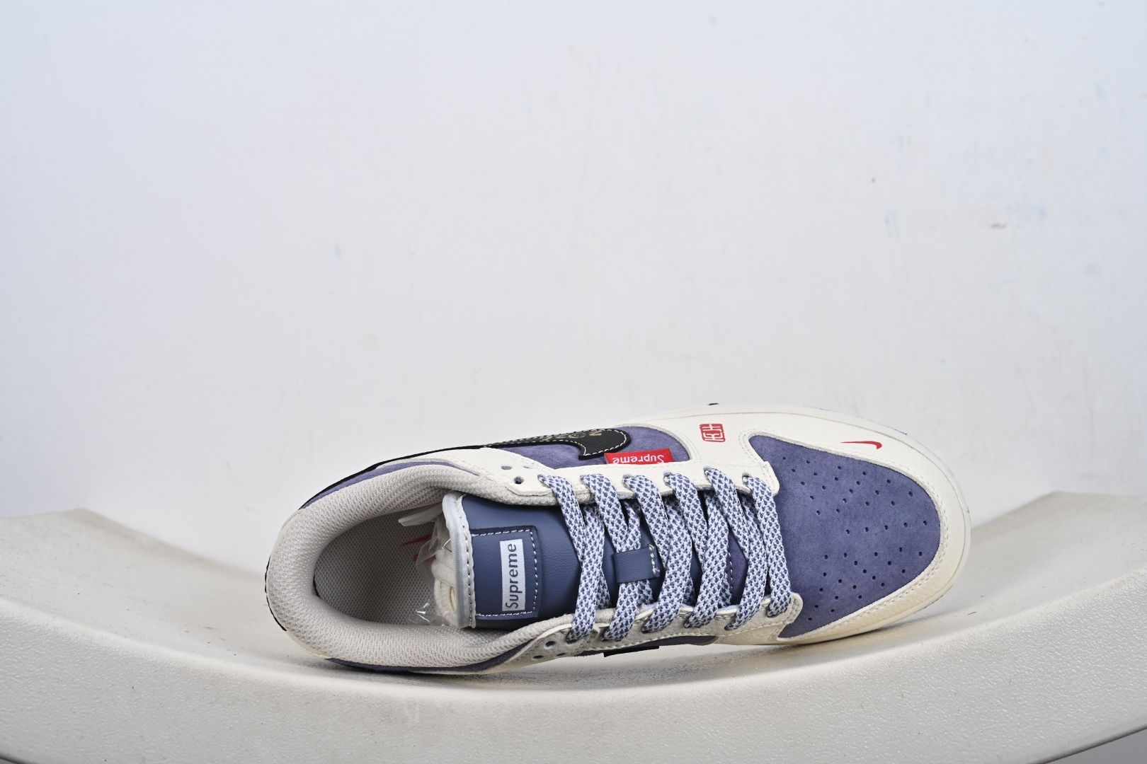 Nike SB Dunk Low 马年限定 DN3168-015