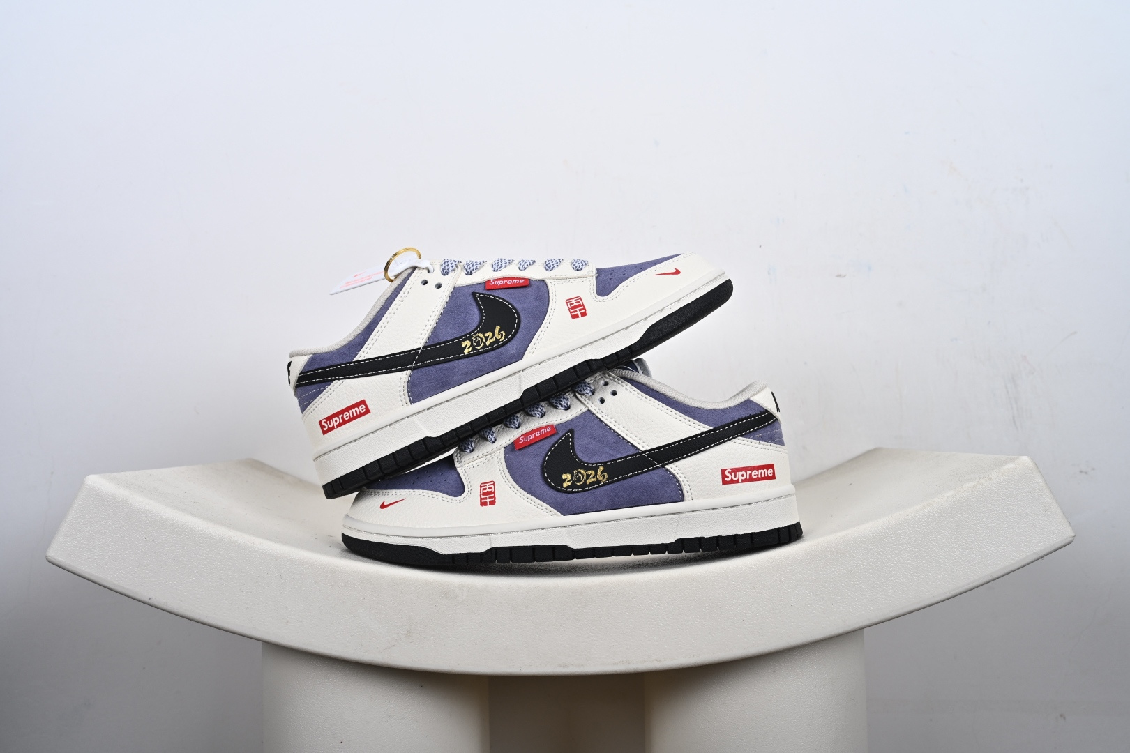 Nike SB Dunk Low 马年限定 DN3168-015