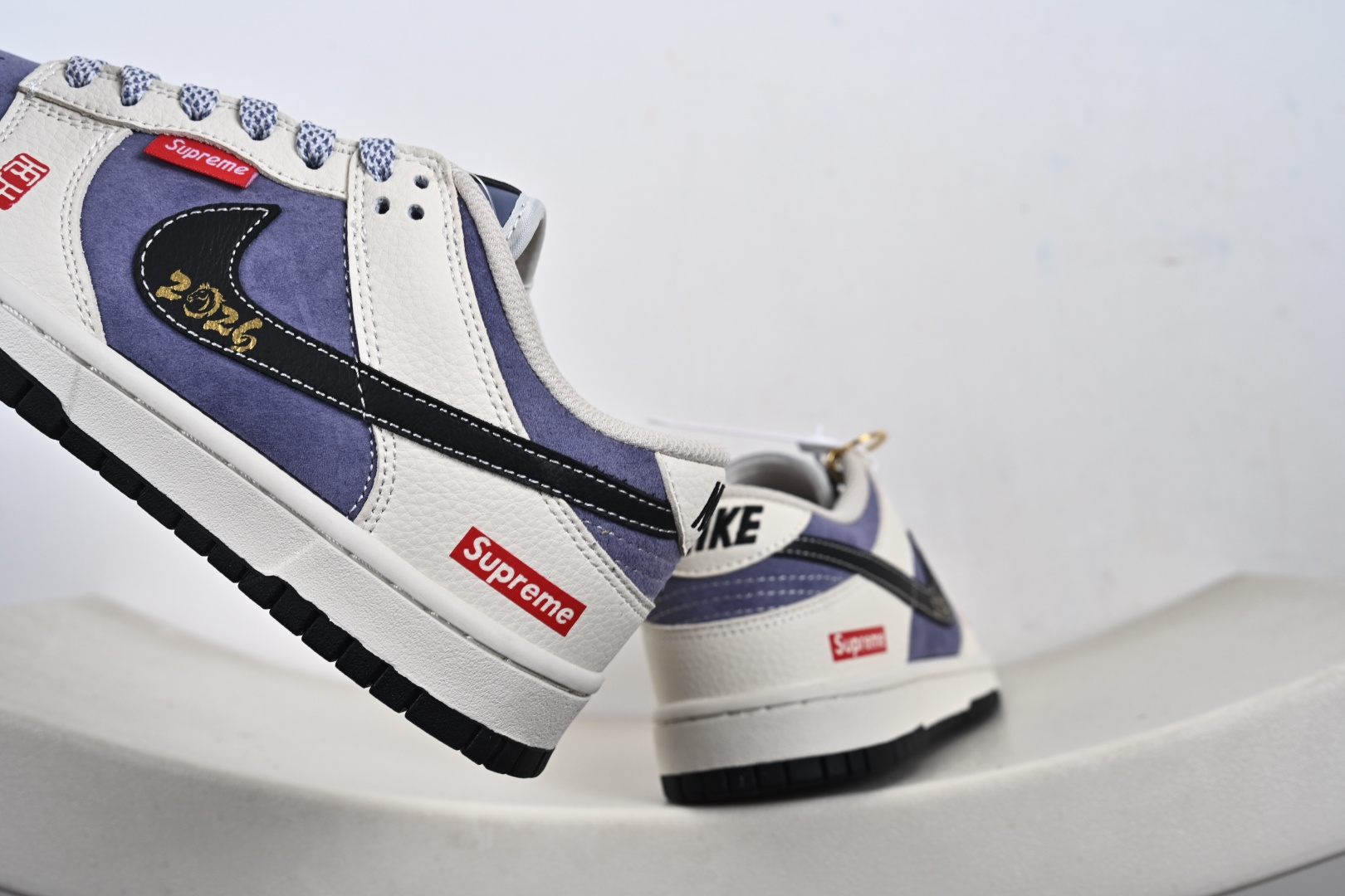 Nike SB Dunk Low 马年限定 DN3168-015