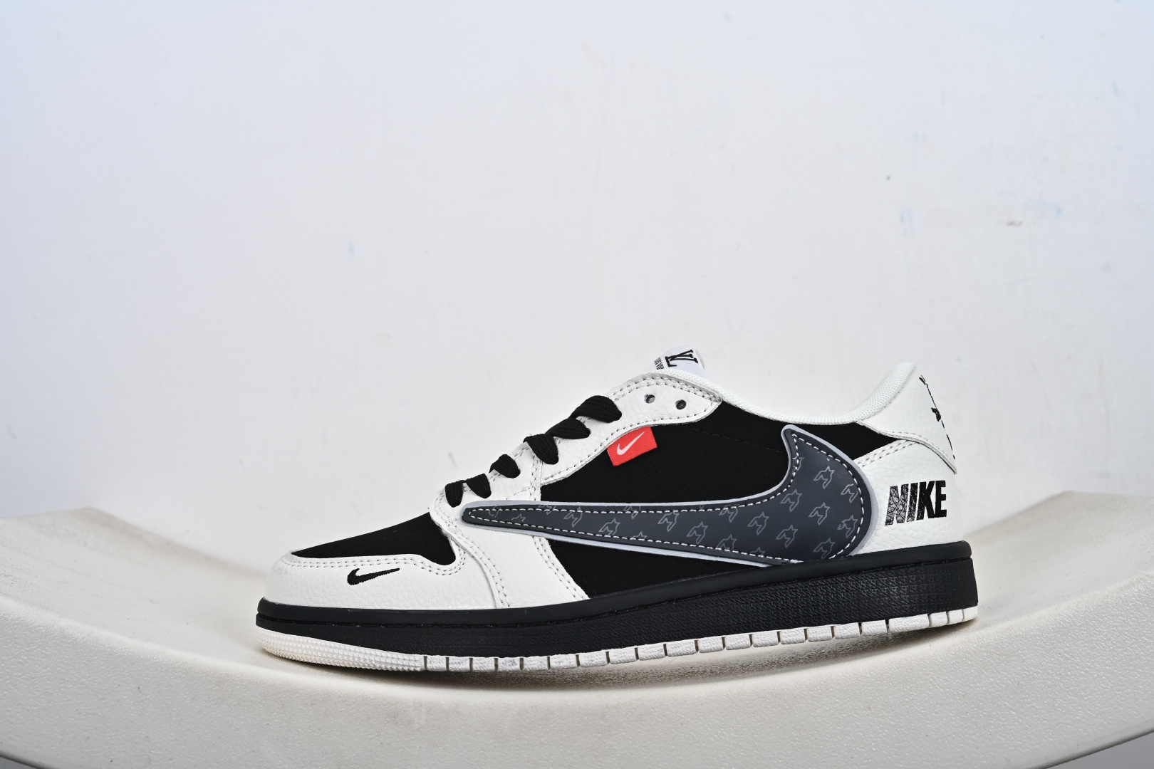 Nike Jordan Air Jordan倒勾 “ NIKE灰——米灰拼接” 高端定制 低帮 复古 减震 防滑 耐磨 篮球鞋 JW1188-173 Nike Jordan Air Jordan倒勾 “ NIKE灰——米灰拼接” 高端定制 低帮 复古 减震 防滑 耐磨 篮球鞋 JW1188-173