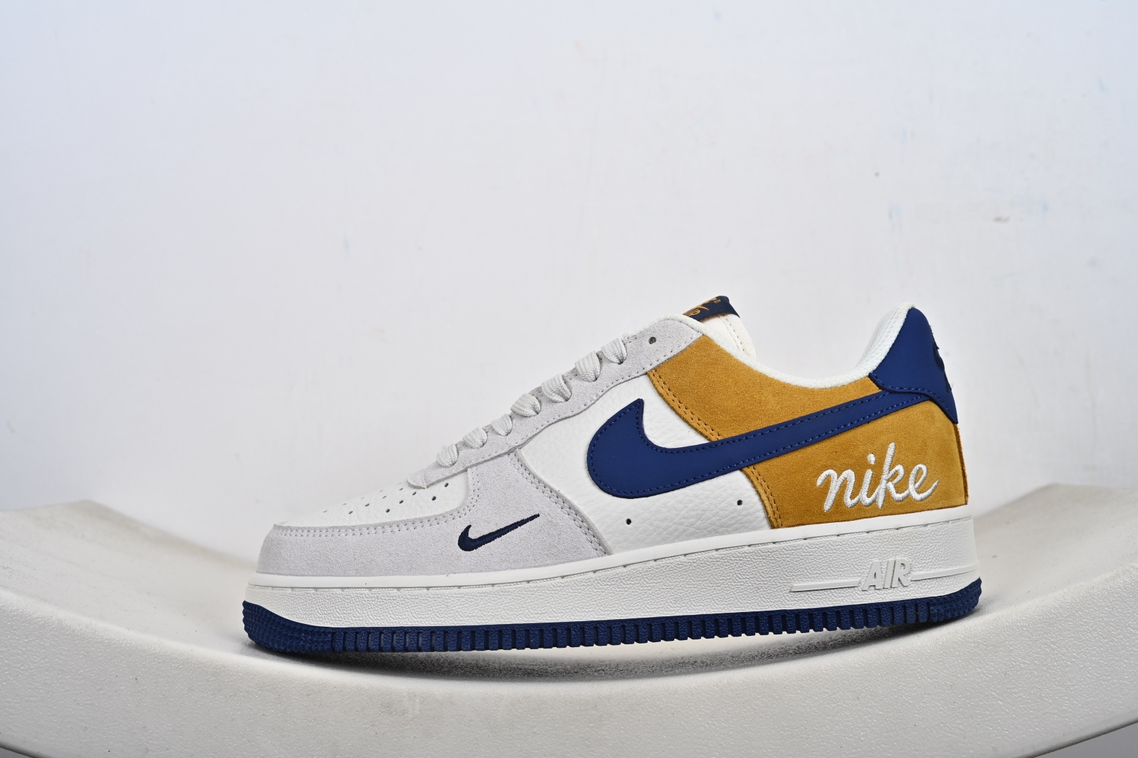 Nike Air Force 1'07 Low 白灰棕蓝拼接 空军一号低帮休闲板鞋 HF2794-100 Nike Air Force 1'07 Low 白灰棕蓝拼接 空军一号低帮休闲板鞋 HF2794-100
