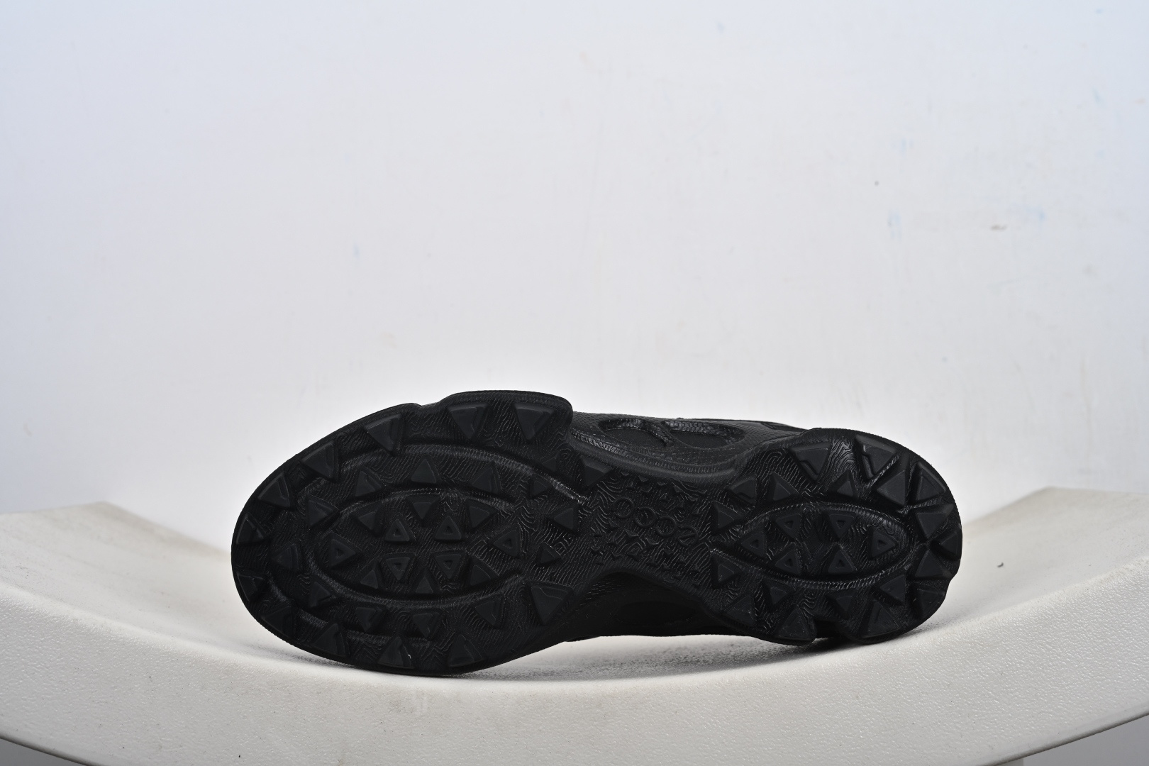 ECCO爱步Men's Sports Running Biom C Leather 健步C系列低帮系带真皮轻量百搭休闲运动鞋 803254 ECCO爱步Men's Sports Running Biom C Leather 健步C系列低帮系带真皮轻量百搭休闲运动鞋 803254