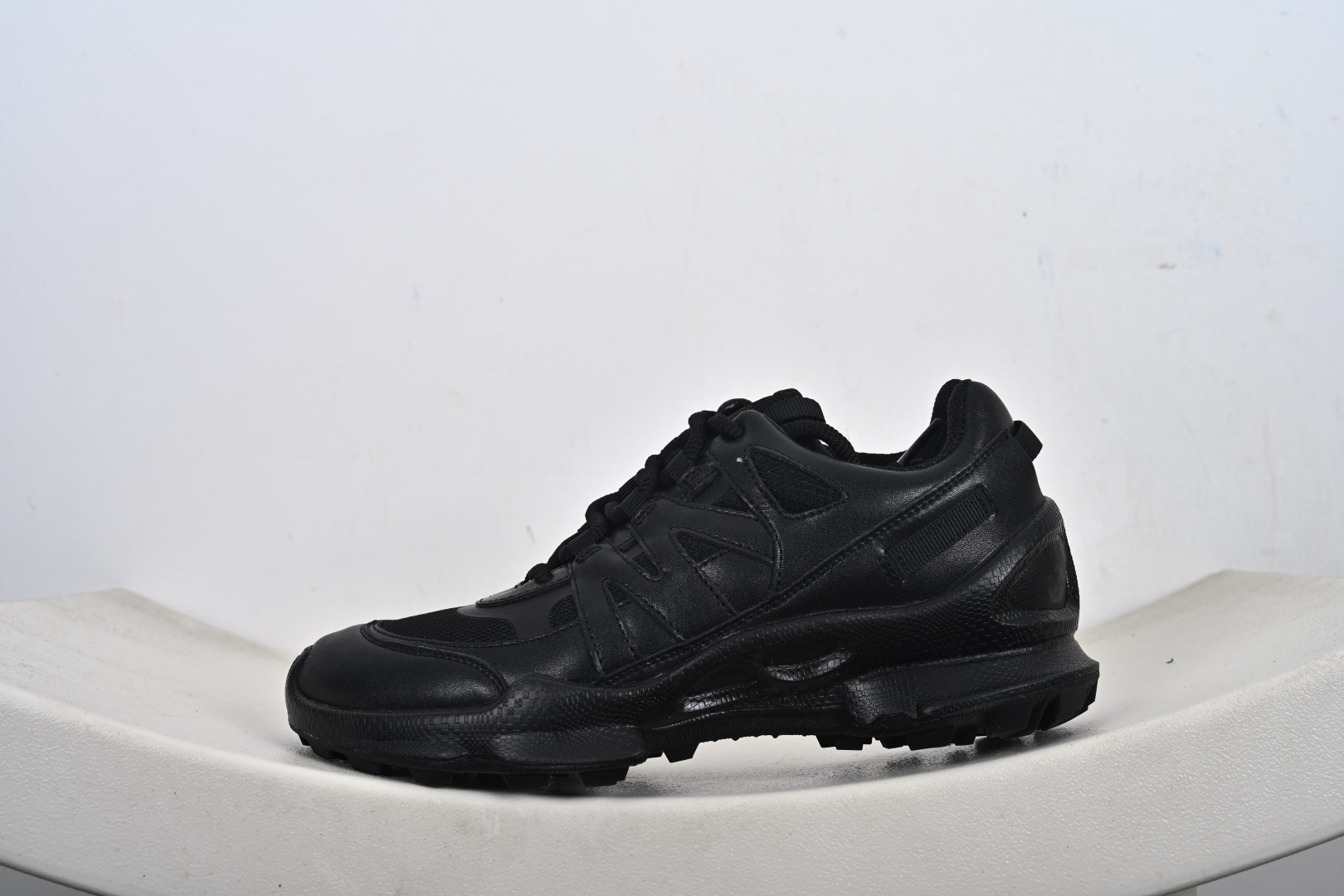 ECCO爱步Men's Sports Running Biom C Leather 健步C系列低帮系带真皮轻量百搭休闲运动鞋 803254 ECCO爱步Men's Sports Running Biom C Leather 健步C系列低帮系带真皮轻量百搭休闲运动鞋 803254