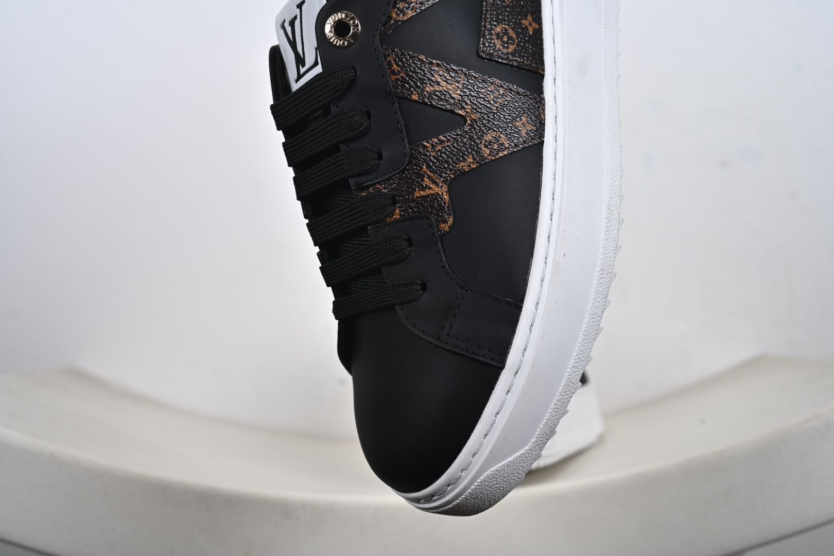 360 路易威登 Louis Vuitton 厚底增高运动板鞋-Chinese UA Cheap High Quatity Brand Clothes Bags handbags Sneakers wholesale wholesaler seller from China Factory suppliers Fashion Clothing Shoes best Quality Beautiful Price 360 路易威登 Louis Vuitton 厚底增高运动板鞋