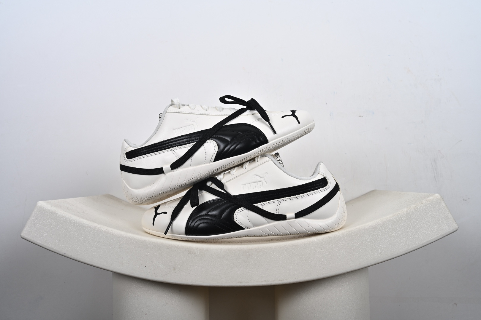 Puma Speedcat 彪马罗马阿莫尔系列 复古运动休闲赛车跑鞋 404390-01