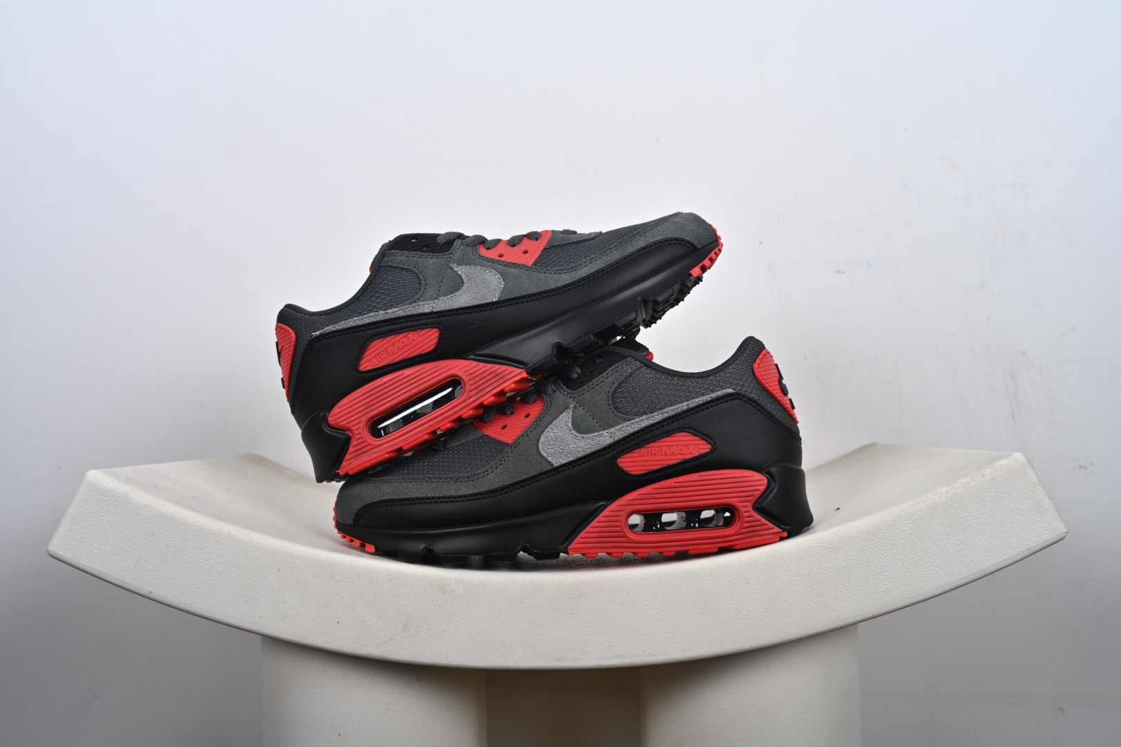 Air Max 90小气垫运动鞋 融合经典设计线条和丰富材质 FZ7186 100 HQ3828-200 CN8490-003 001 DM0029-007 Air Max 90小气垫运动鞋 融合经典设计线条和丰富材质 FZ7186 100 HQ3828-200 CN8490-003 001 DM0029-007