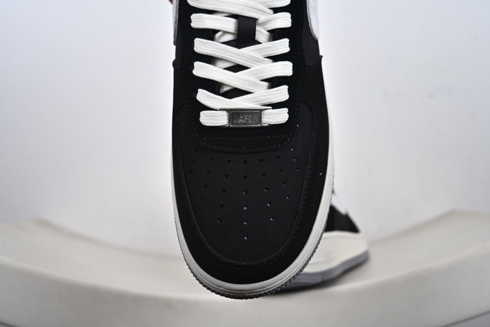 240 定制版 NIke Air Force 1 '07 Low 墨黑灰白 空军一号低帮 FQ3544-001-Chinese UA Cheap High Quatity Brand Clothes Bags handbags Sneakers wholesale wholesaler seller from China Factory suppliers Fashion Clothing Shoes best Quality Beautiful Price 240 定制版 NIke Air Force 1 '07 Low 墨黑灰白 空军一号低帮 FQ3544-001