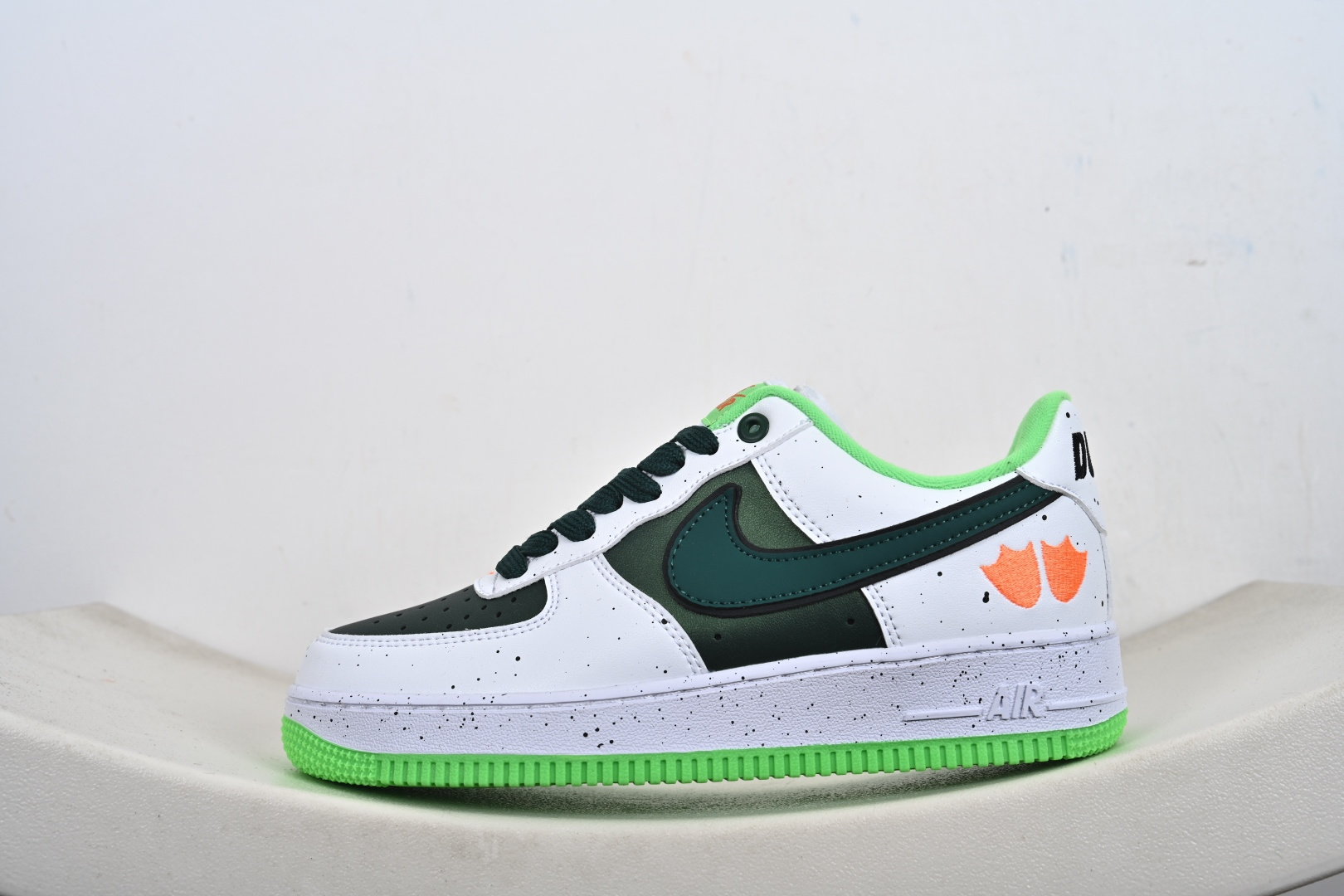 200 NIKE AIR FORCE 1 EGG OR DUCK 联名款 IU7613-100-Chinese UA Cheap High Quatity Brand Clothes Bags handbags Sneakers wholesale wholesaler seller from China Factory suppliers Fashion Clothing Shoes best Quality Beautiful Price 200 NIKE AIR FORCE 1 EGG OR DUCK 联名款 IU7613-100