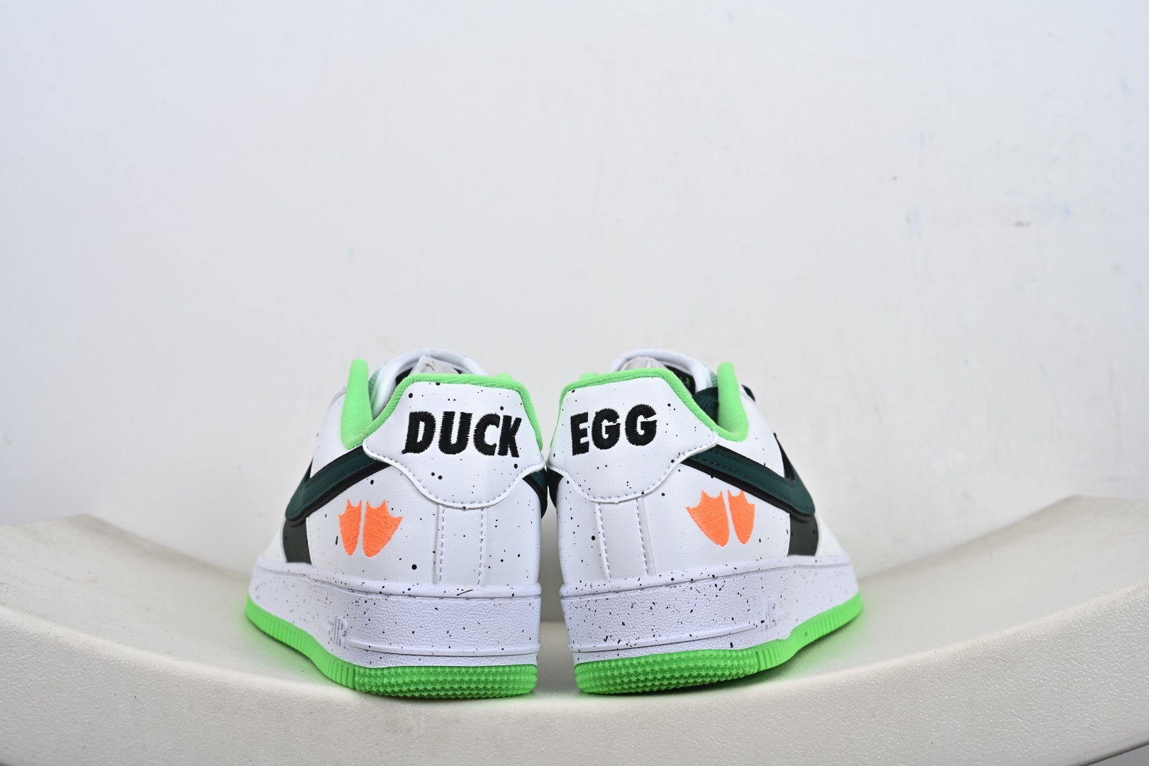 200 NIKE AIR FORCE 1 EGG OR DUCK 联名款 IU7613-100-Chinese UA Cheap High Quatity Brand Clothes Bags handbags Sneakers wholesale wholesaler seller from China Factory suppliers Fashion Clothing Shoes best Quality Beautiful Price 200 NIKE AIR FORCE 1 EGG OR DUCK 联名款 IU7613-100