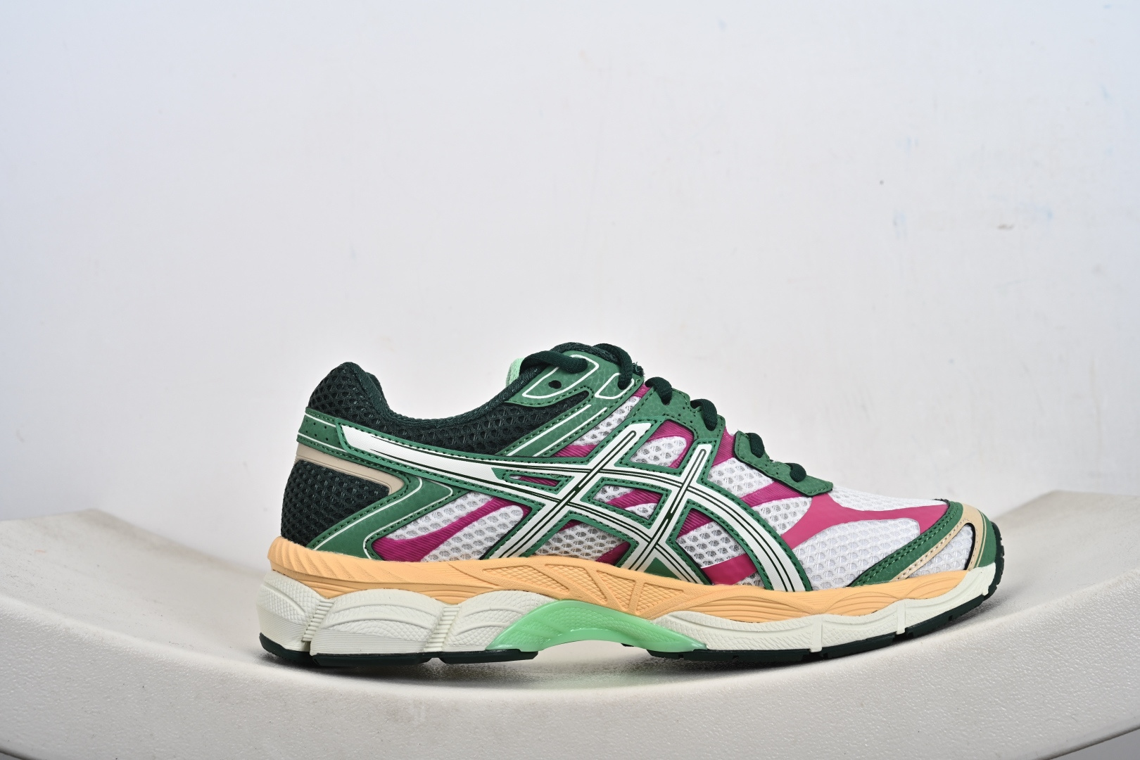 Asics Gel-Cumulus 16 亚瑟士 防滑耐磨 休闲运动鞋 1203A733-101