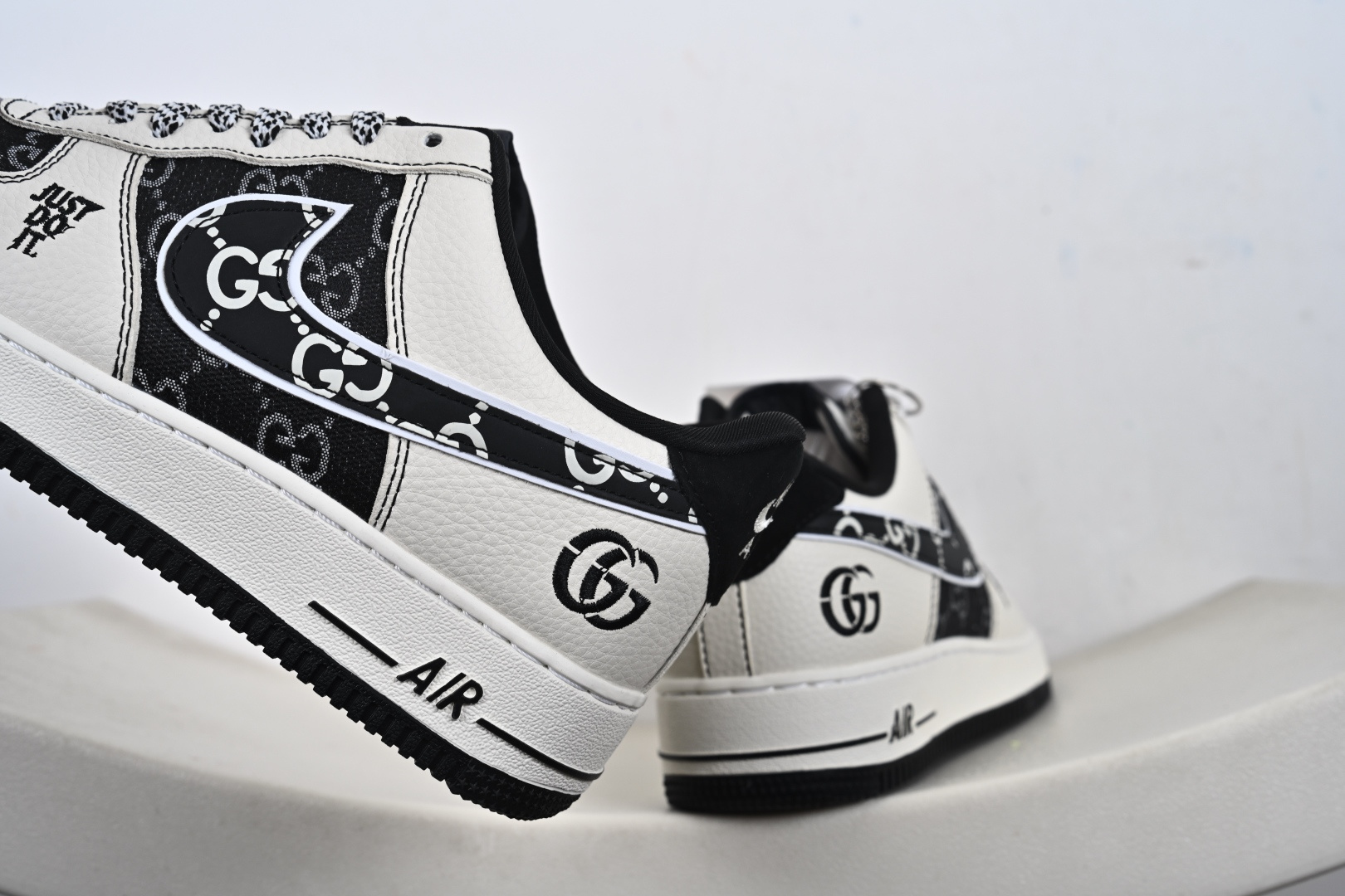 240 定制版NIke Air Force 1 '07 Low 古驰联名 空军一号低帮 SY1388-018