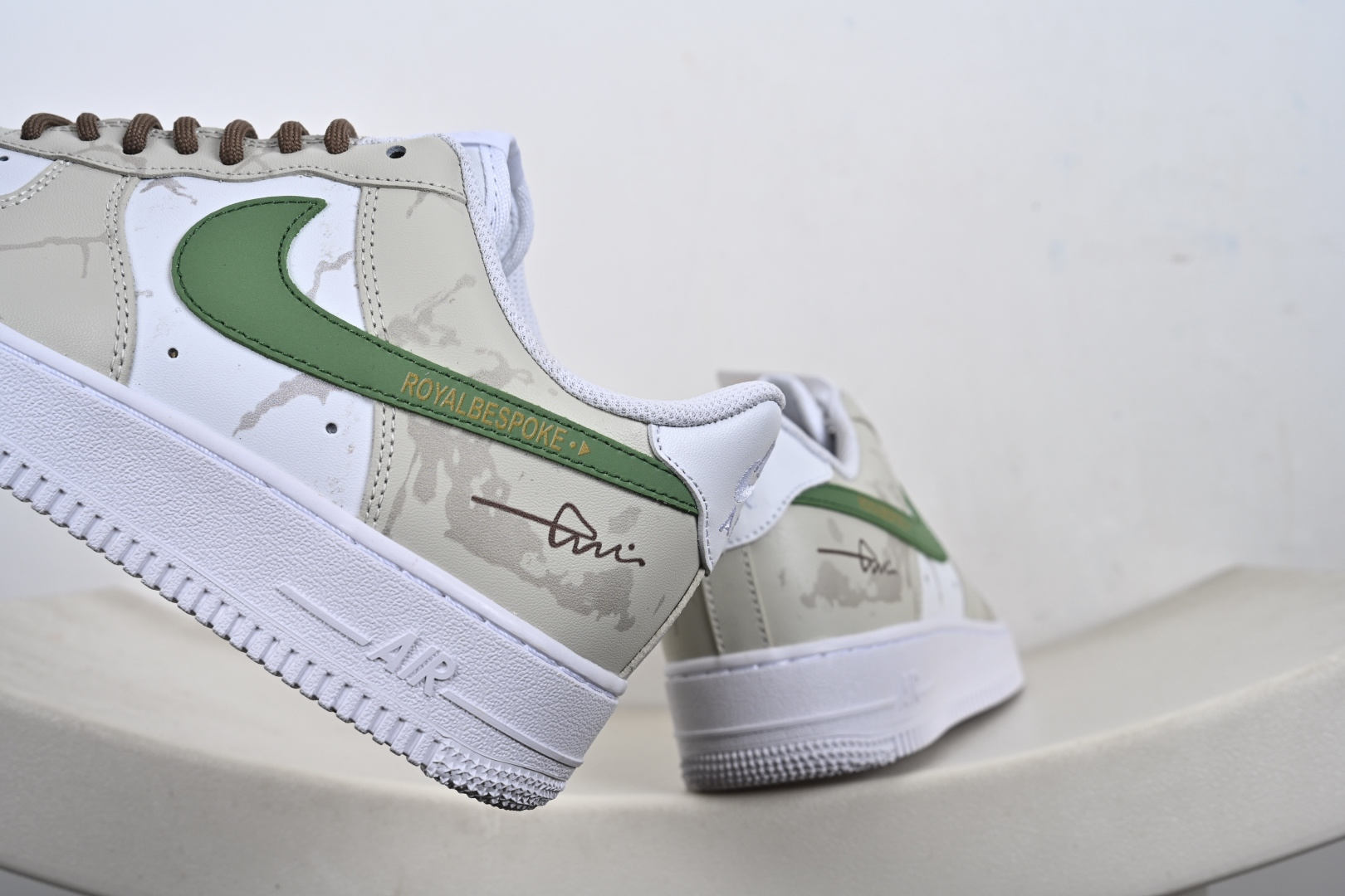 定制版 Nike Air Force 1'07 Low 棕绿序章 空军一号低帮休闲板鞋 ZH0316-130