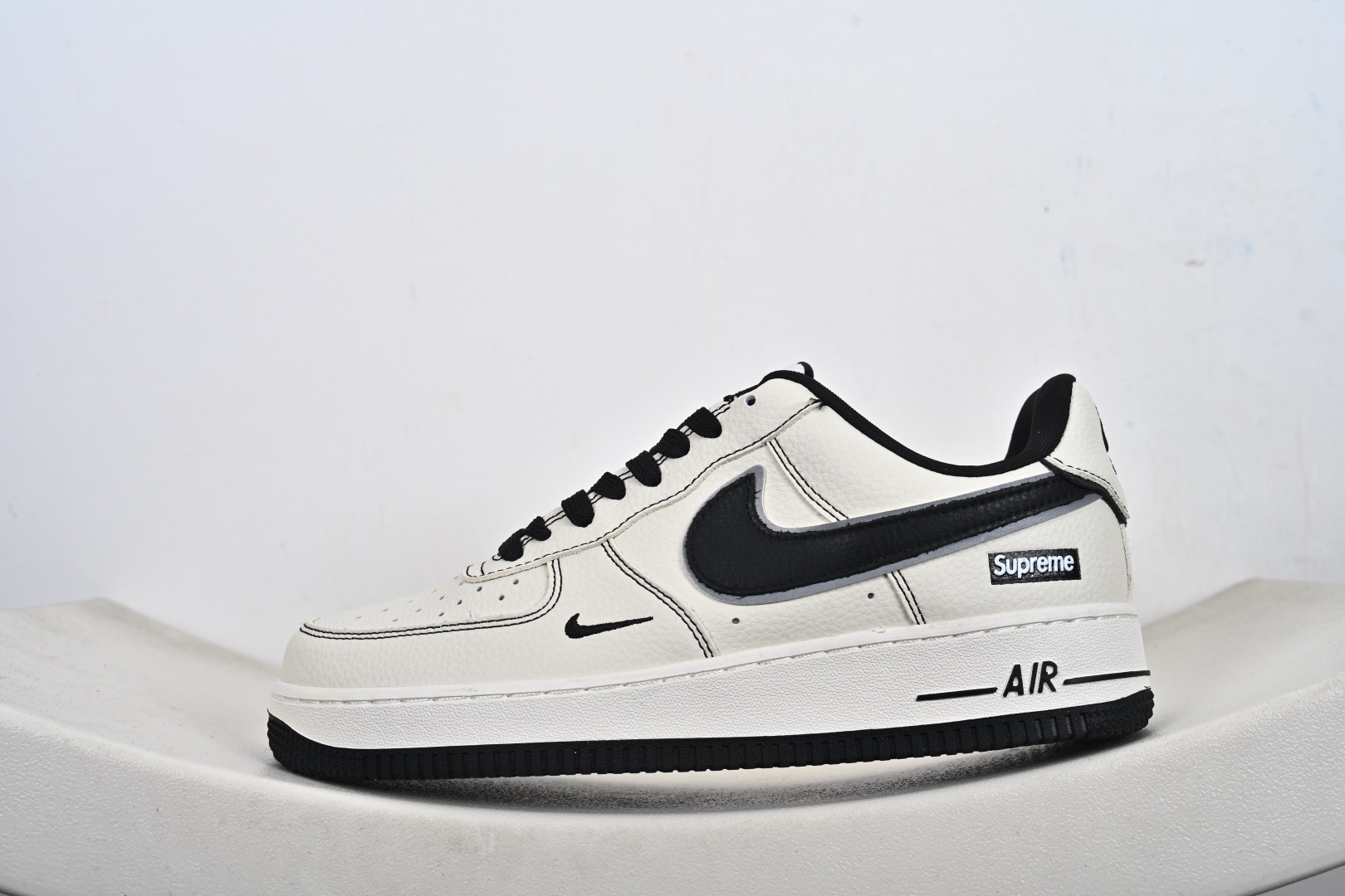 定制版 NIke Air Force 1 '07 Low “Supreme联名-经典黑”空军一号 低帮 运动鞋 休闲鞋 DD1982-337