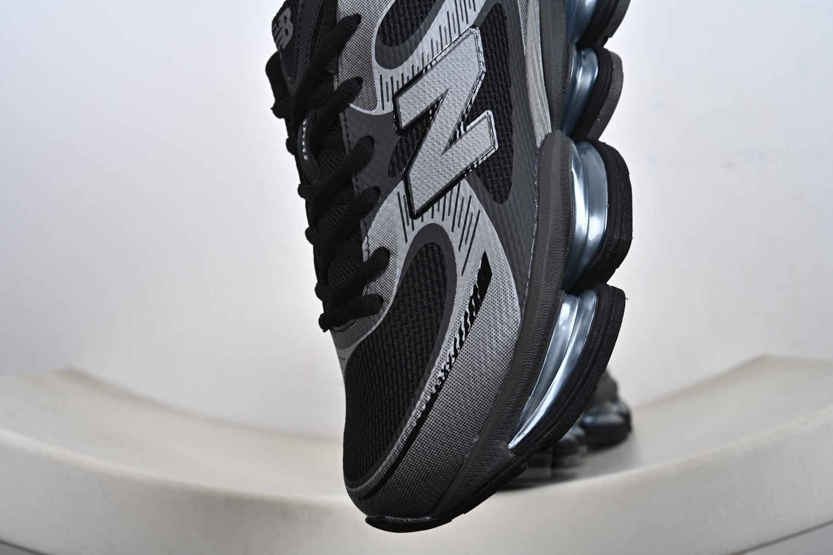 New Balance 新百伦 U2000系列 时尚百搭 织物人造革猪皮减震防滑耐磨低帮跑鞋 U2000PBB U2000EA New Balance 新百伦 U2000系列 时尚百搭 织物人造革猪皮减震防滑耐磨低帮跑鞋 U2000PBB U2000EA