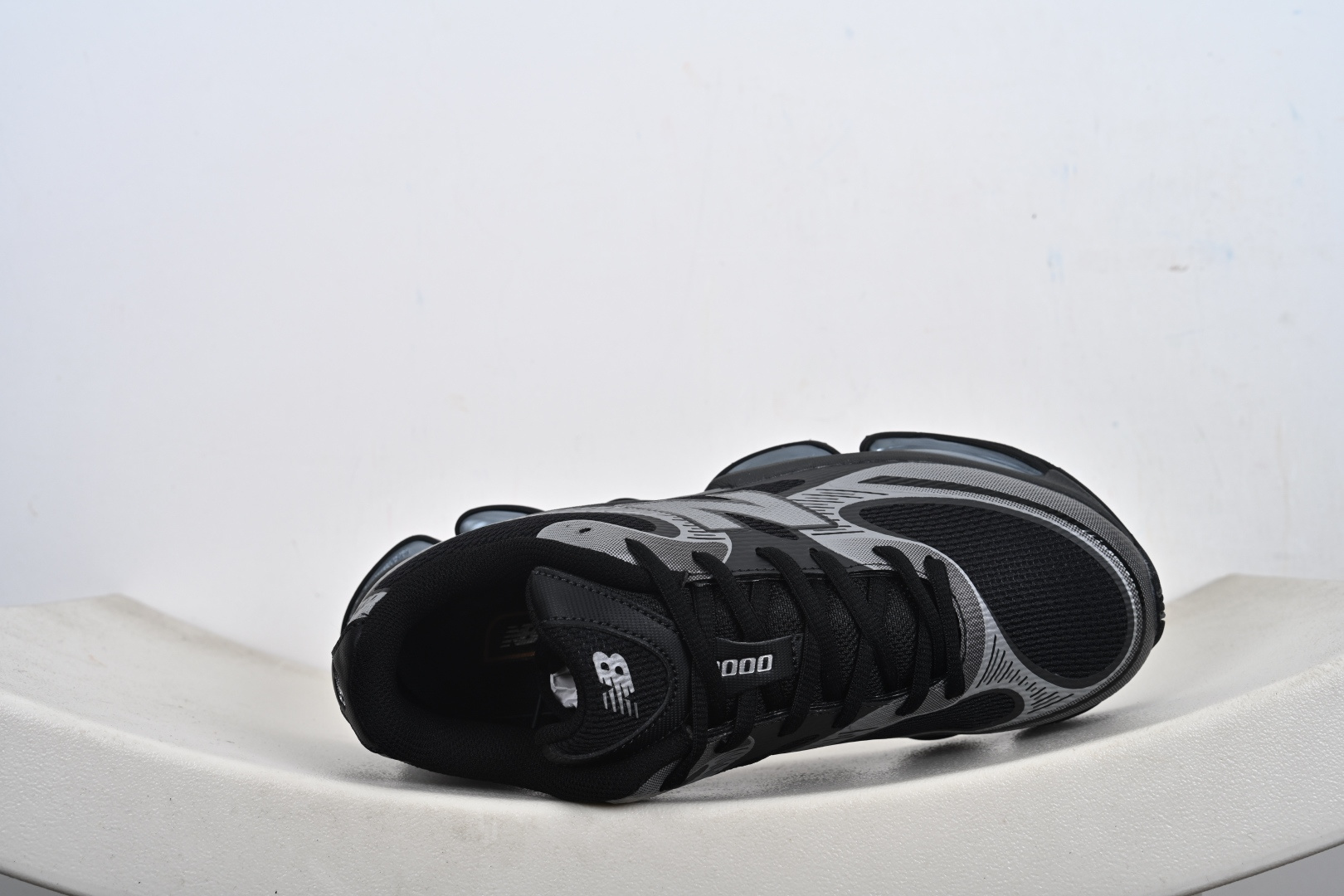 New Balance 新百伦 U2000系列 时尚百搭 织物人造革猪皮减震防滑耐磨低帮跑鞋 U2000PBB U2000EA New Balance 新百伦 U2000系列 时尚百搭 织物人造革猪皮减震防滑耐磨低帮跑鞋 U2000PBB U2000EA